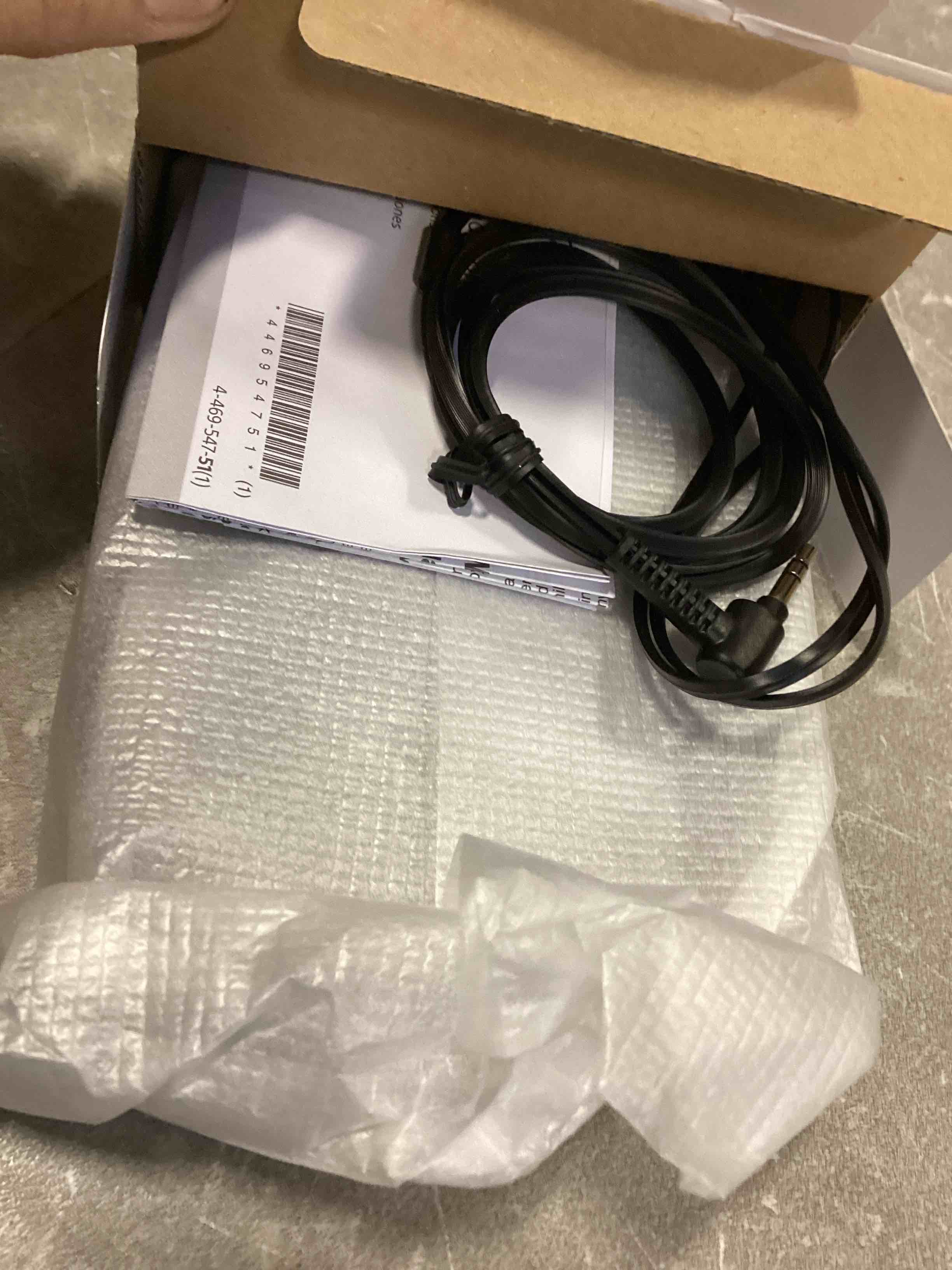 https://s3.amazonaws.com/lotting-images-prod/bidfta/PNK2033833_1740664497200.jpeg