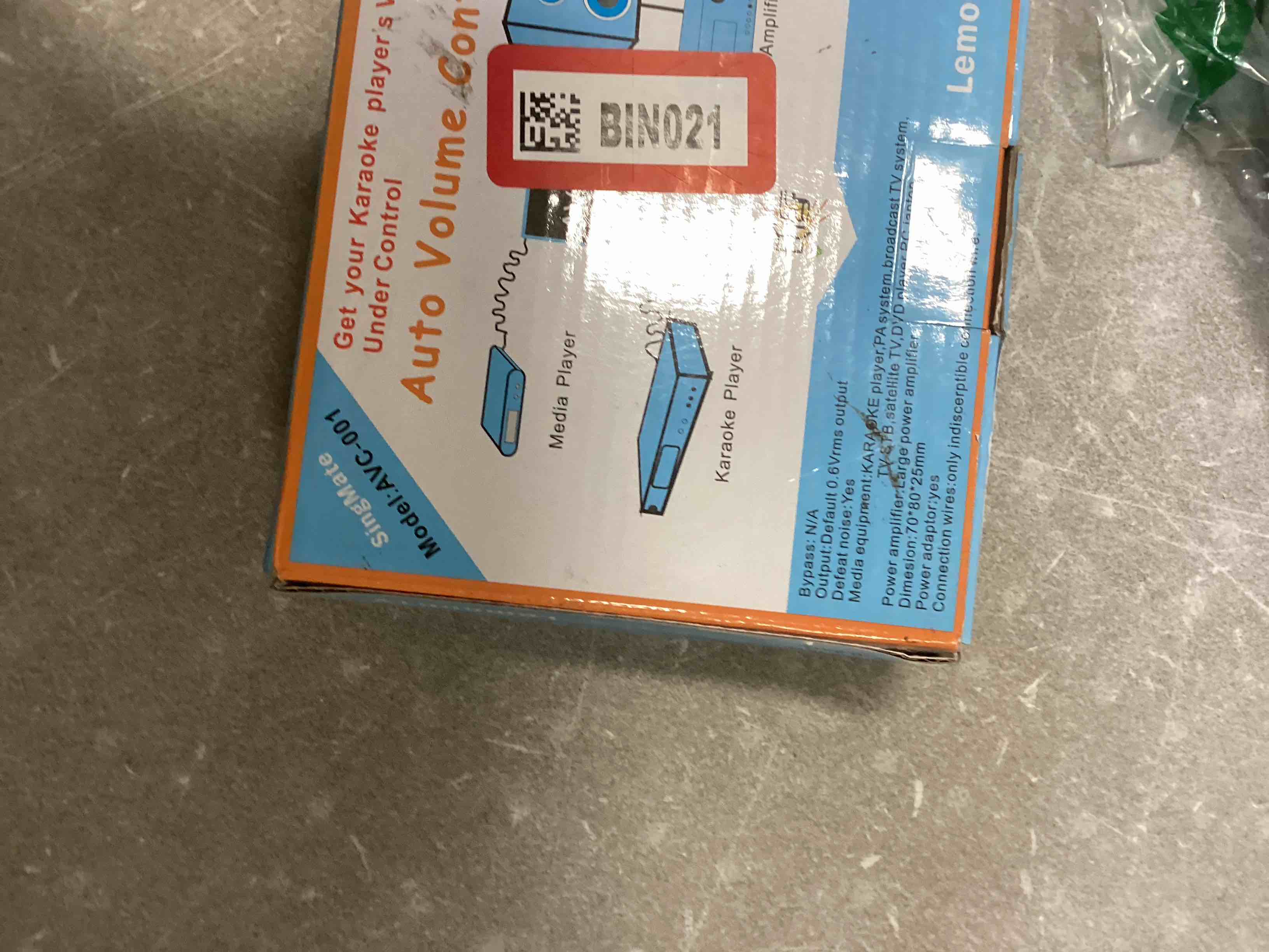 https://s3.amazonaws.com/lotting-images-prod/bidfta/PNK2034363_1741012874270.jpeg