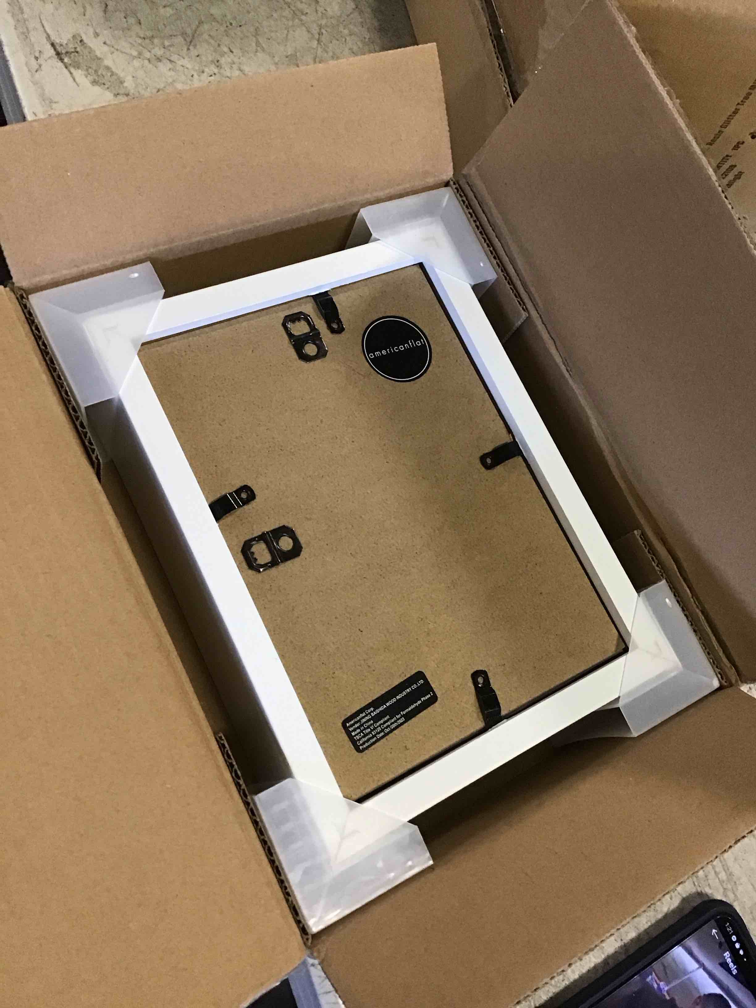https://s3.amazonaws.com/lotting-images-prod/bidfta/PNK2035363_1740594070812.jpeg
