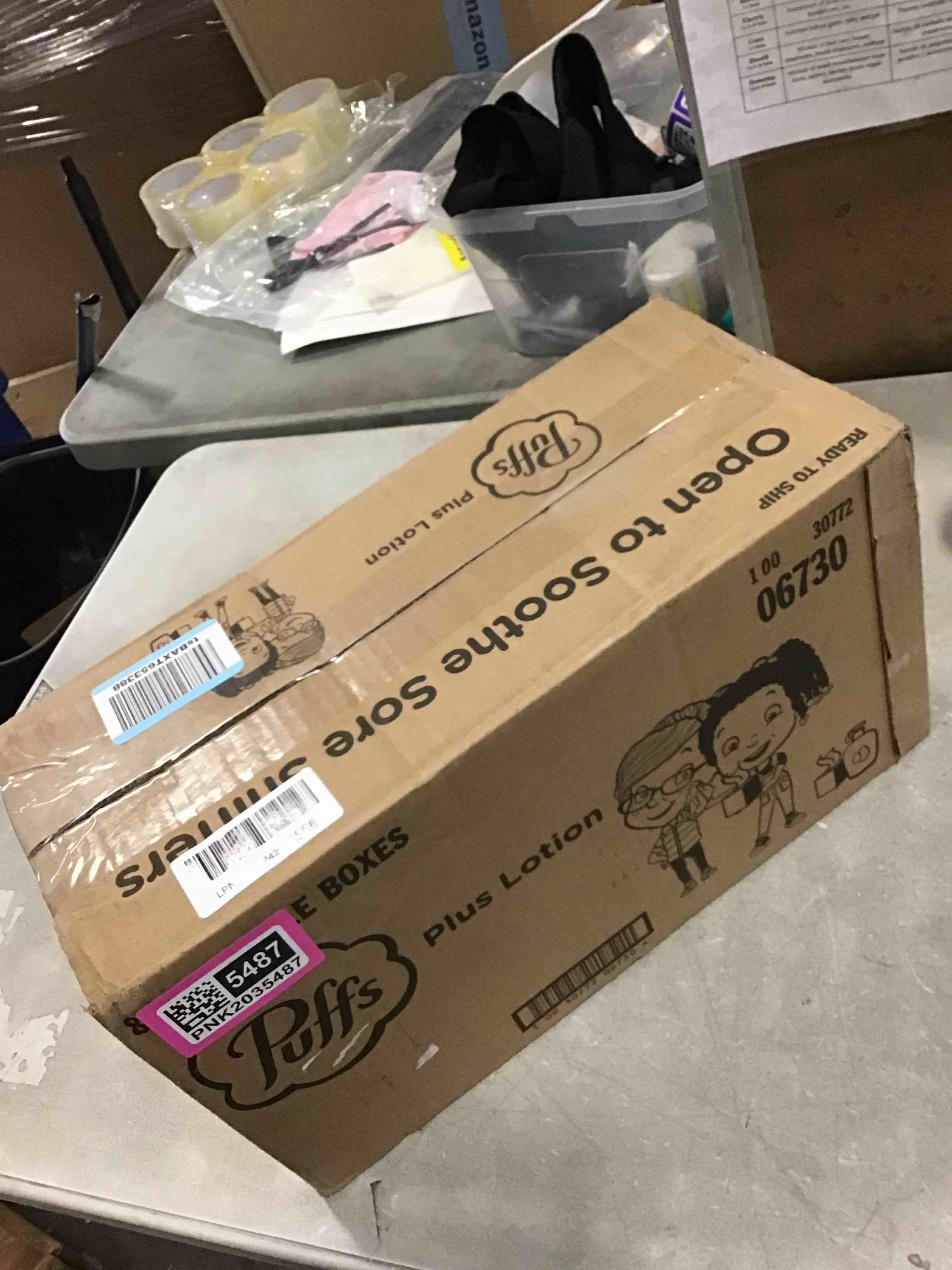 https://s3.amazonaws.com/lotting-images-prod/bidfta/PNK2035487_1740673901322.jpeg
