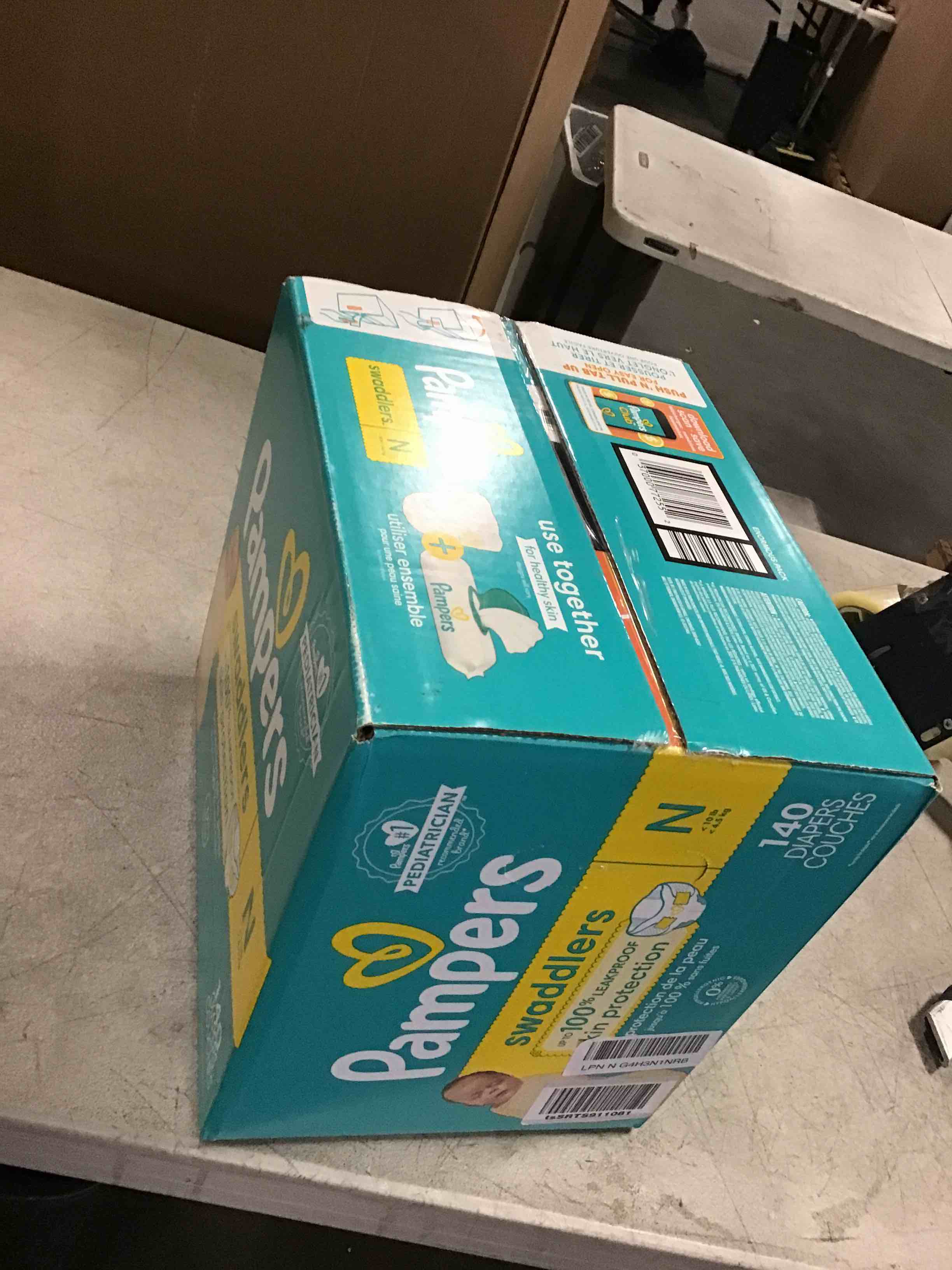 https://s3.amazonaws.com/lotting-images-prod/bidfta/PNK2035647_1741268214554.jpeg