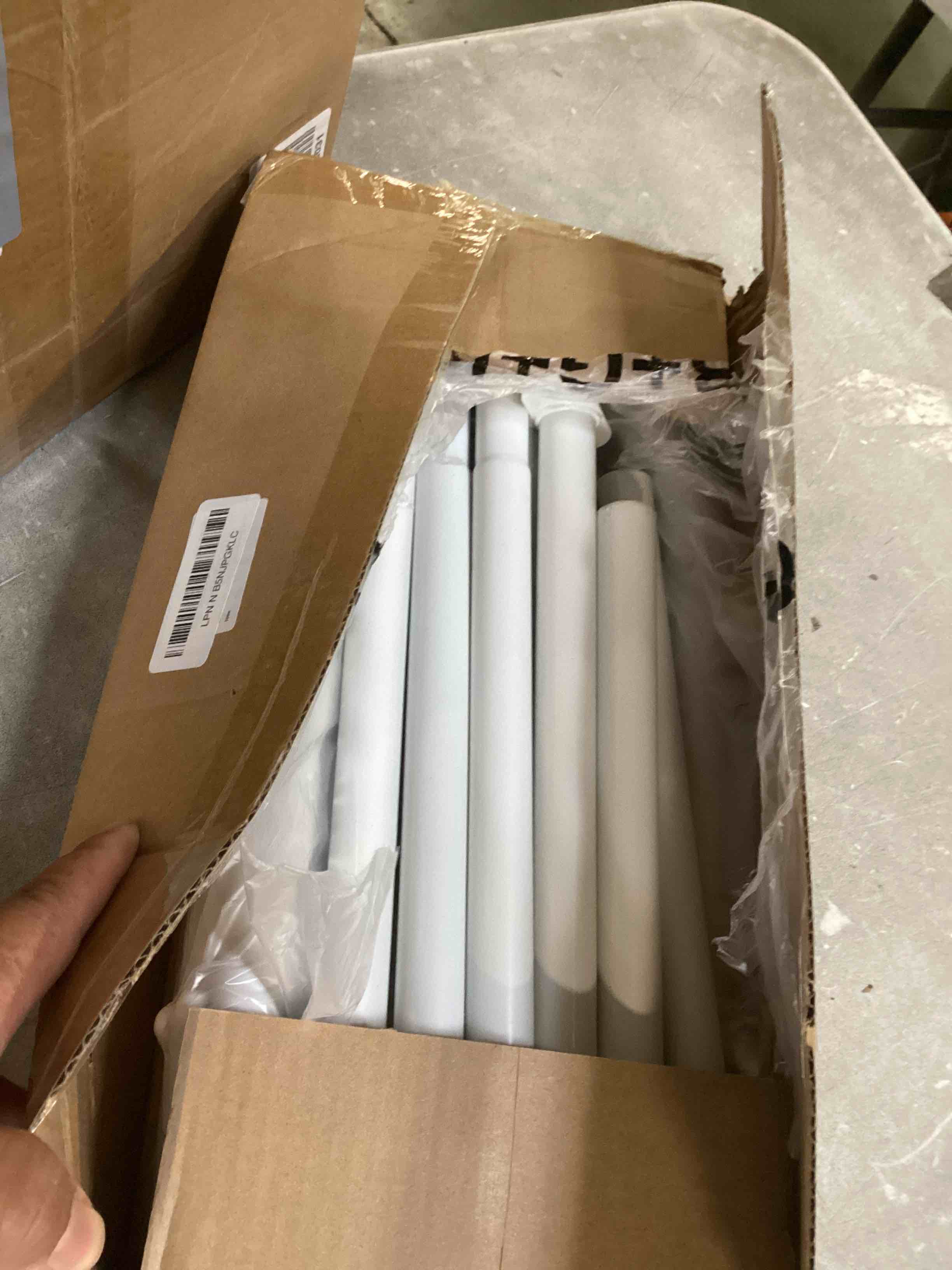 SONGMICS Clothes Rack with Wheels, Heavy-Duty Garment Rack with ...