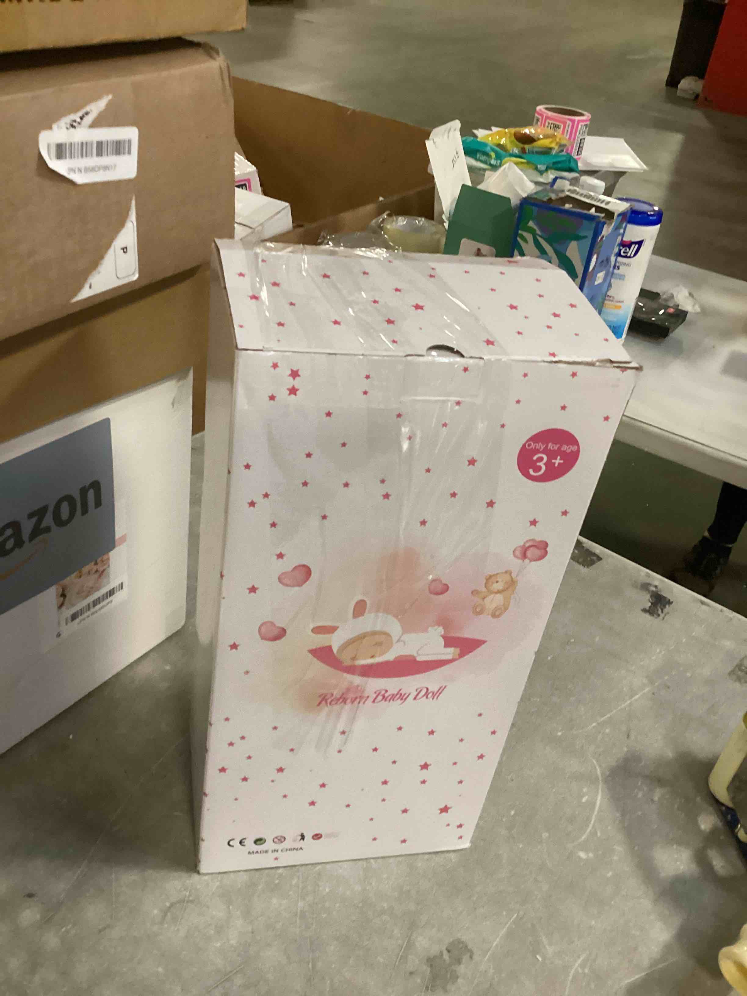 https://s3.amazonaws.com/lotting-images-prod/bidfta/PNK2036363_1743168379953.jpeg