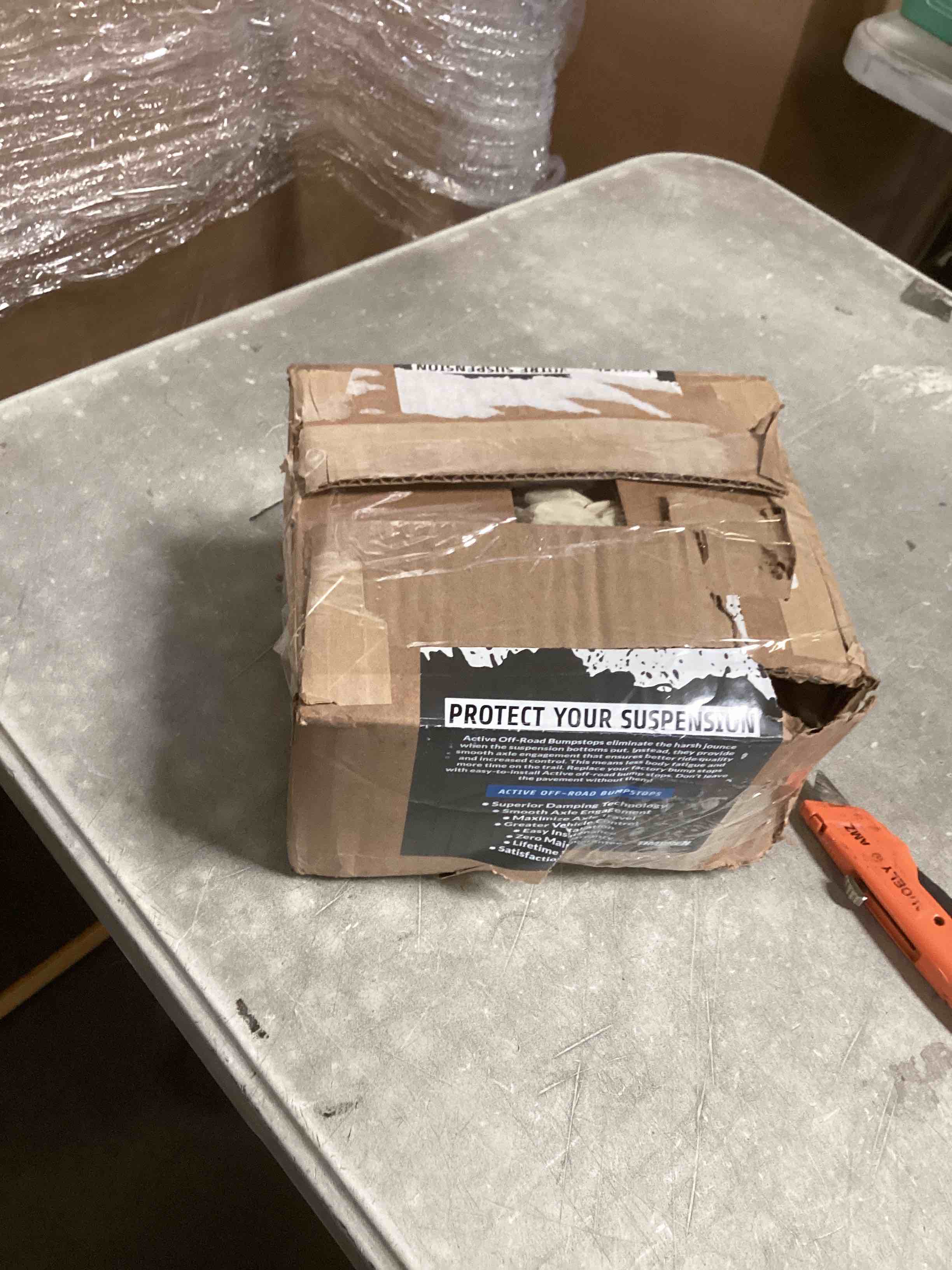 https://s3.amazonaws.com/lotting-images-prod/bidfta/PNK2036861_1743530114354.jpeg
