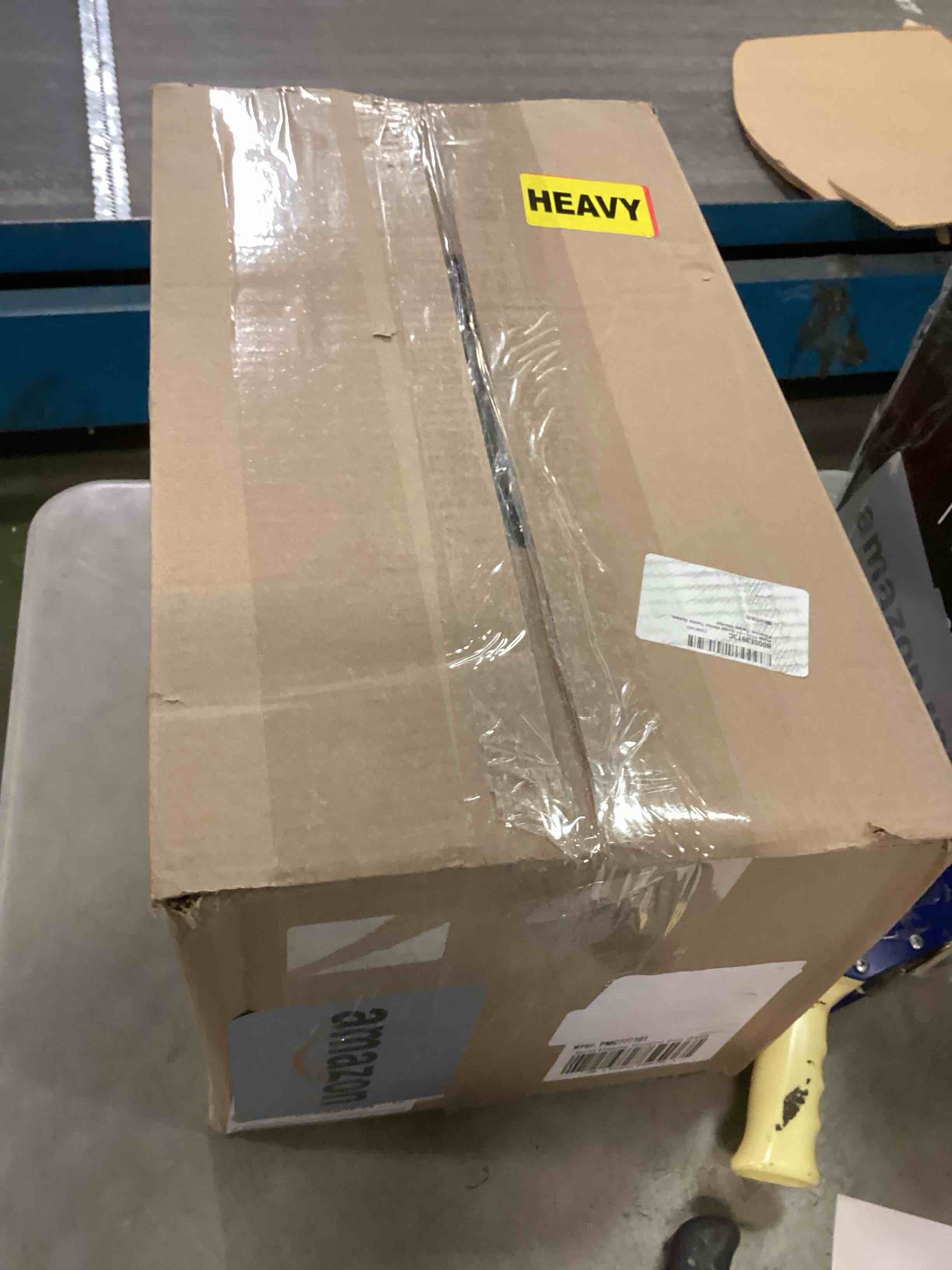 https://s3.amazonaws.com/lotting-images-prod/bidfta/PNK2039036_1741717426683.jpeg