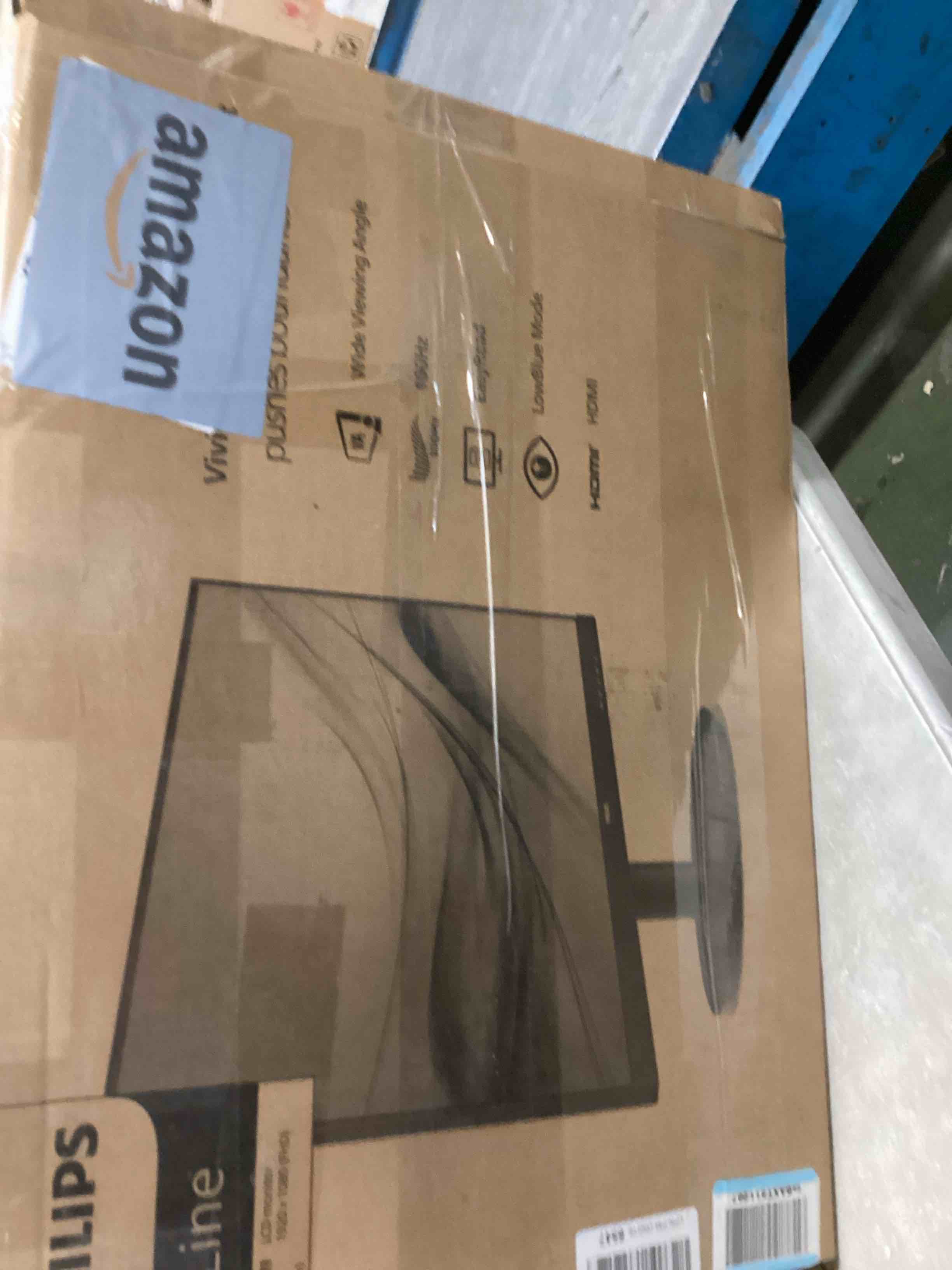 https://s3.amazonaws.com/lotting-images-prod/bidfta/PNK2039587_1741958584266.jpeg