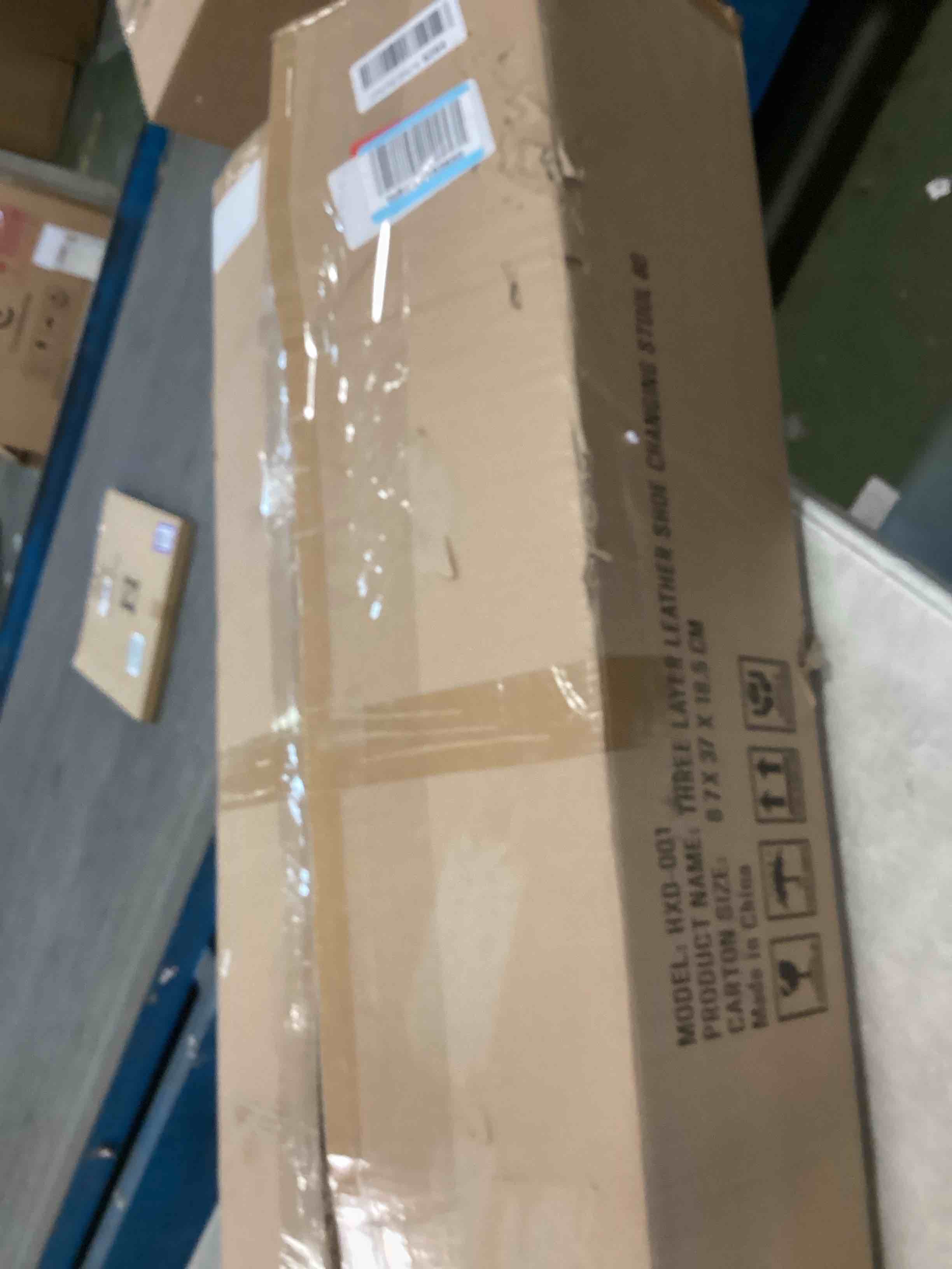 https://s3.amazonaws.com/lotting-images-prod/bidfta/PNK2039625_1741964391194.jpeg