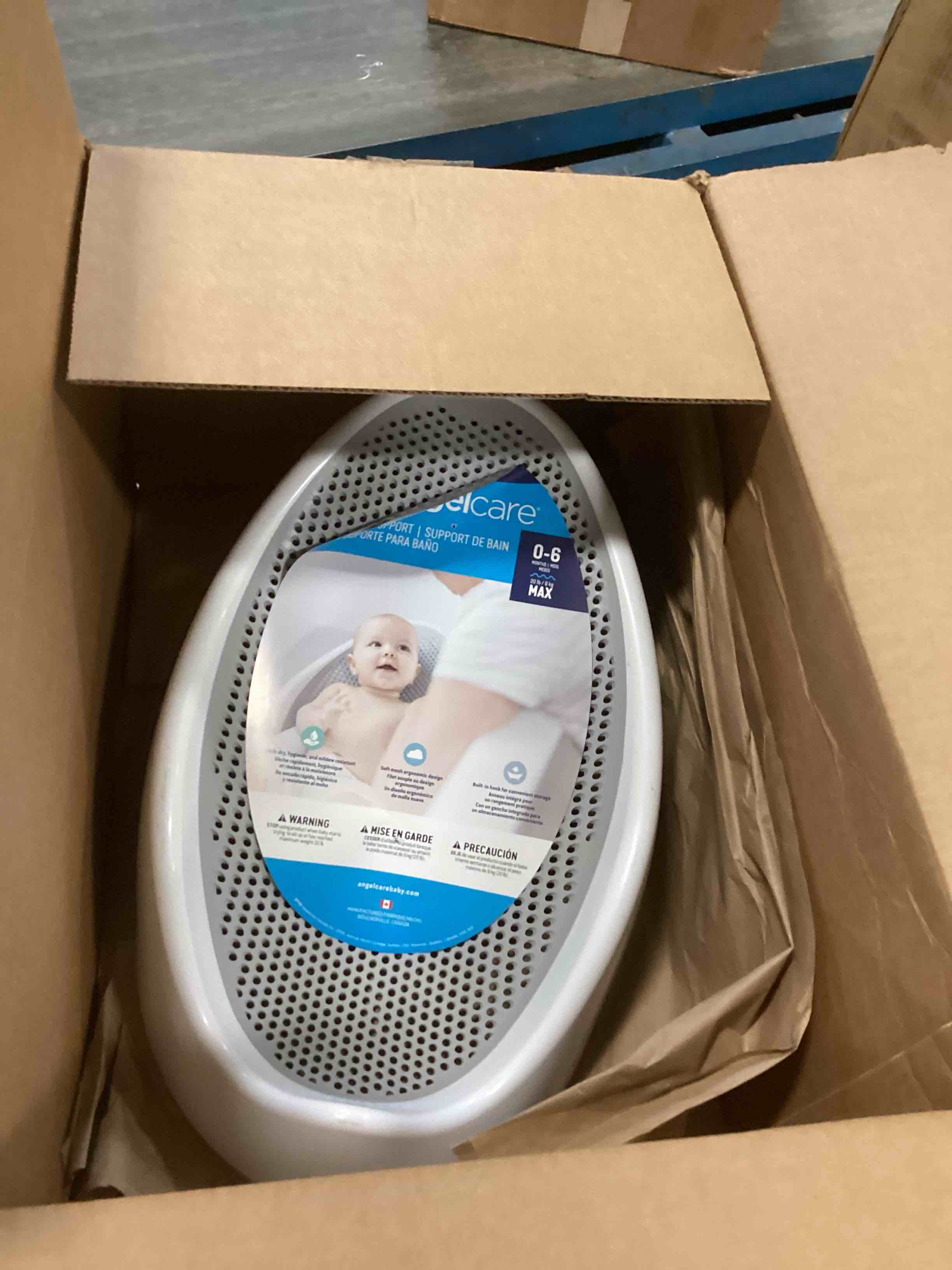 https://s3.amazonaws.com/lotting-images-prod/bidfta/PNK2040422_1742388619470.jpeg