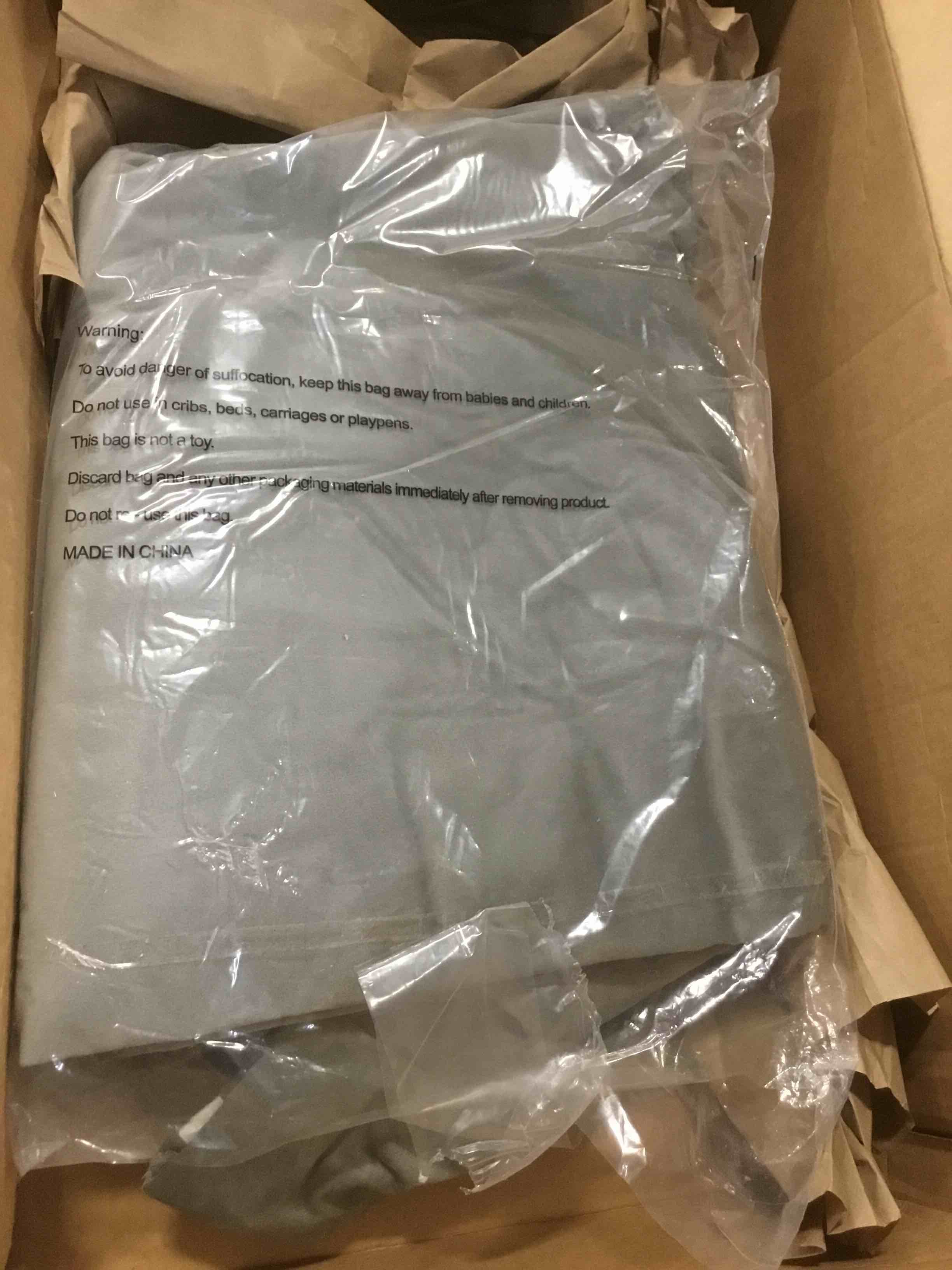 https://s3.amazonaws.com/lotting-images-prod/bidfta/PNK2041049_1741281083740.jpeg