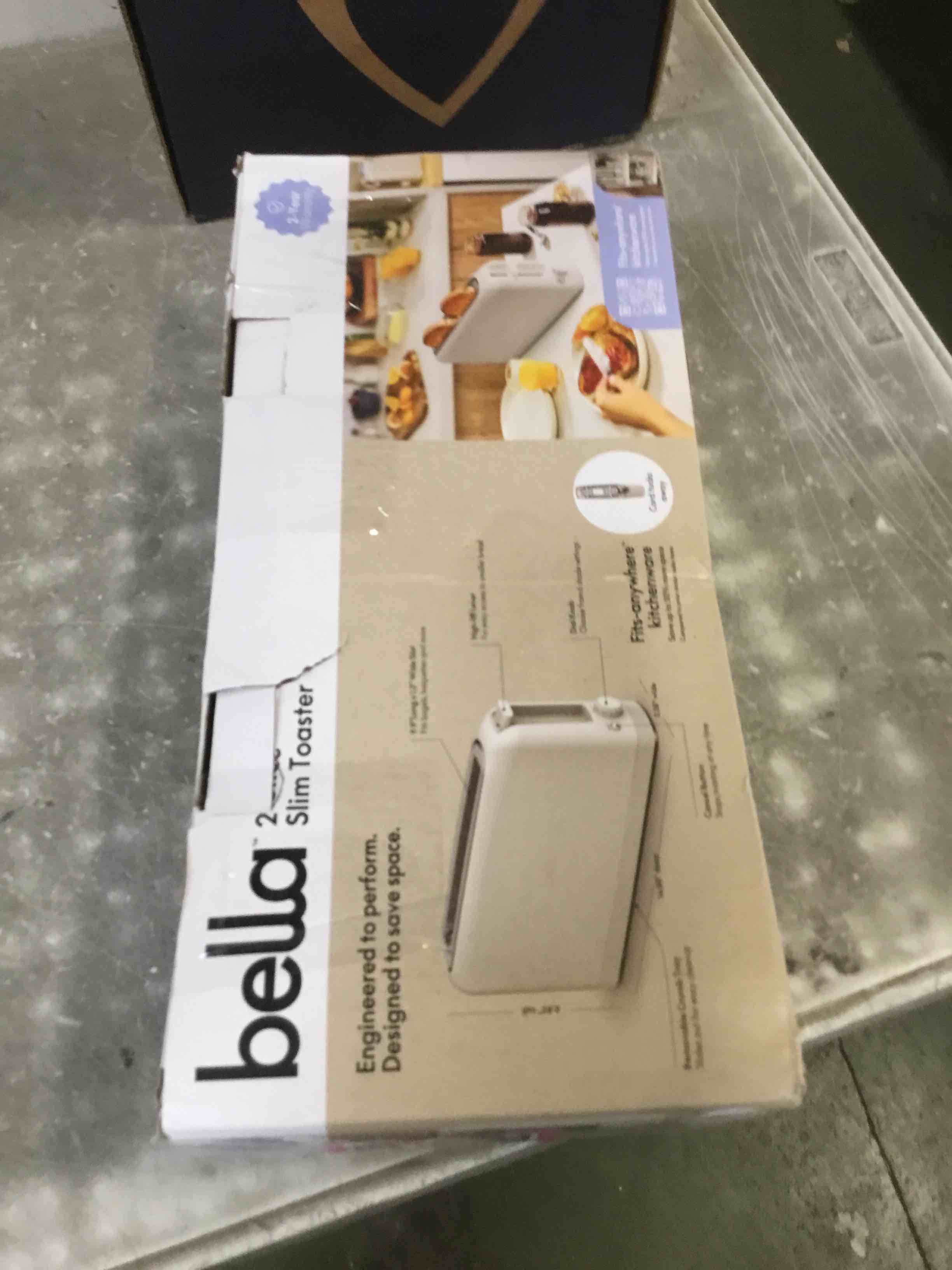 https://s3.amazonaws.com/lotting-images-prod/bidfta/PNK2041705_1741708608125.jpeg