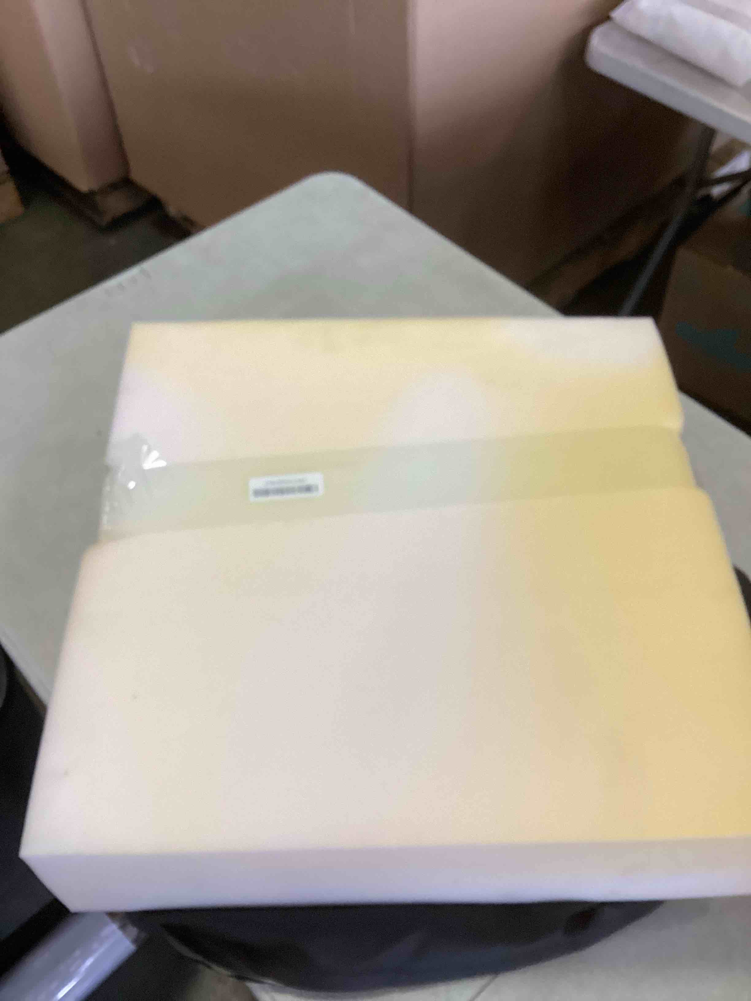 https://s3.amazonaws.com/lotting-images-prod/bidfta/PNK2046249_1741120577509.jpeg