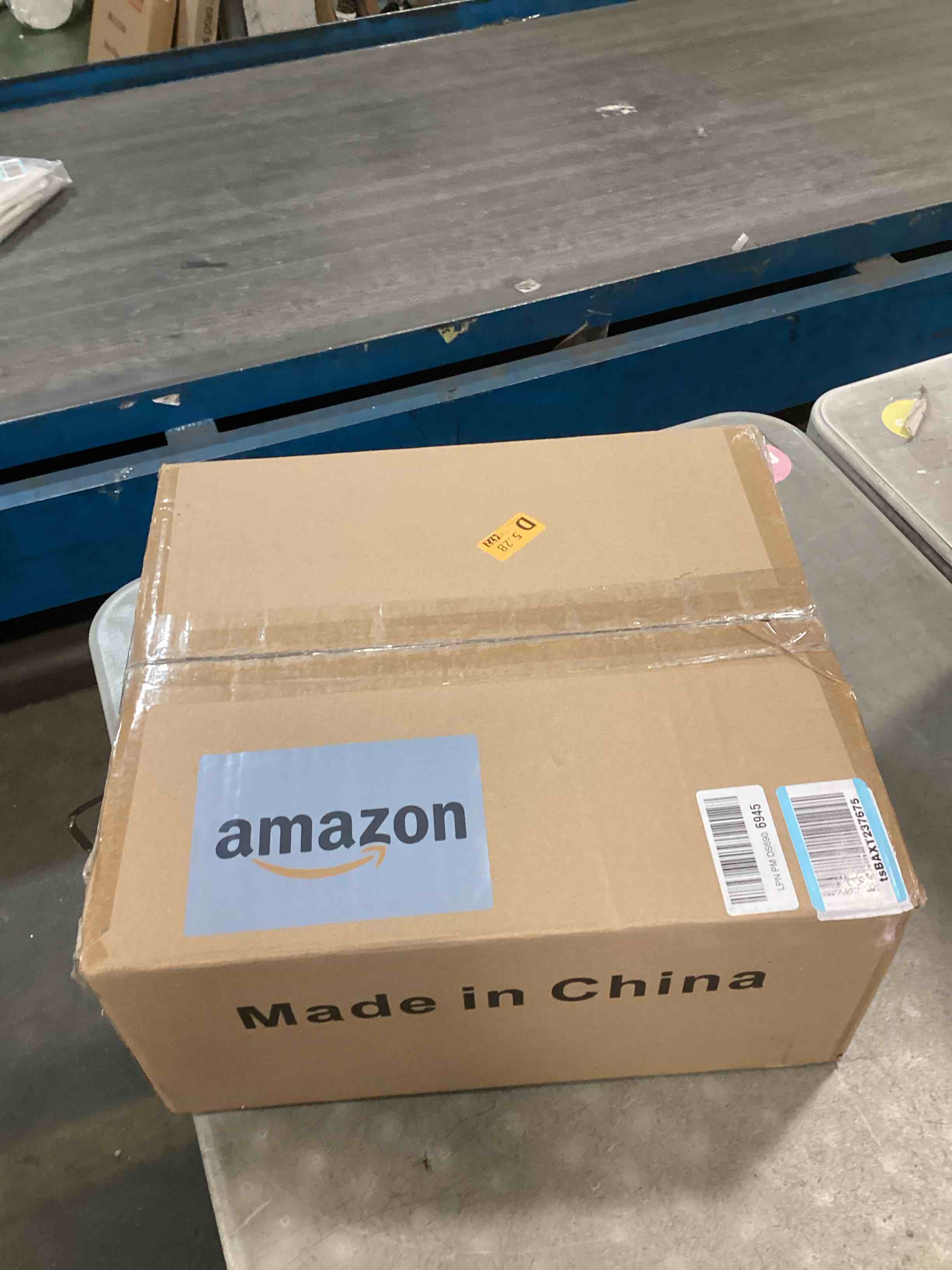 https://s3.amazonaws.com/lotting-images-prod/bidfta/PNK2046371_1741192024975.jpeg
