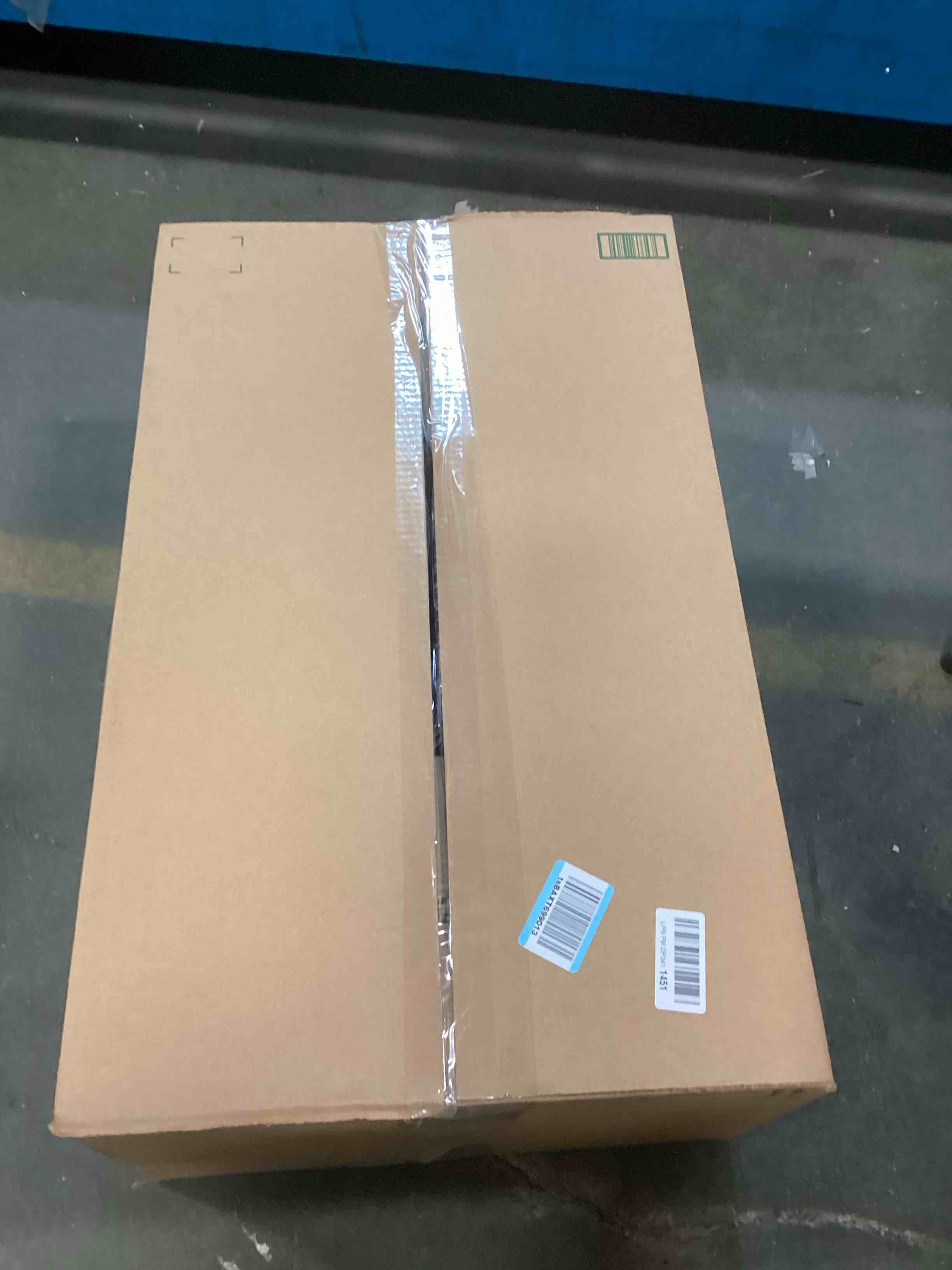 https://s3.amazonaws.com/lotting-images-prod/bidfta/PNK2046664_1741286133838.jpeg