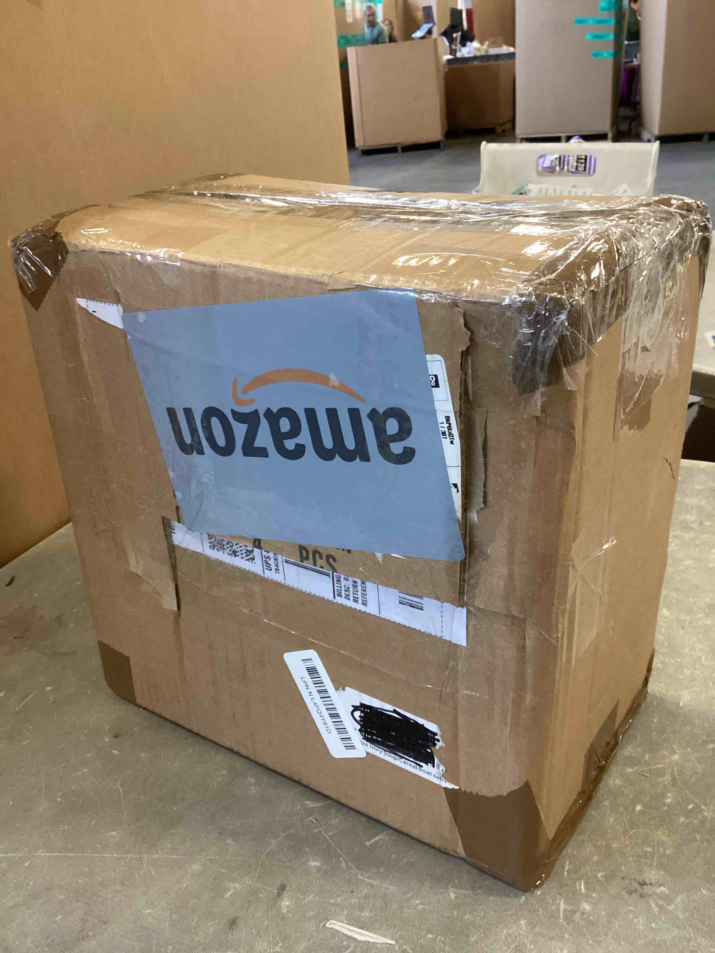 https://s3.amazonaws.com/lotting-images-prod/bidfta/PNK2048644_1741785842532.jpeg