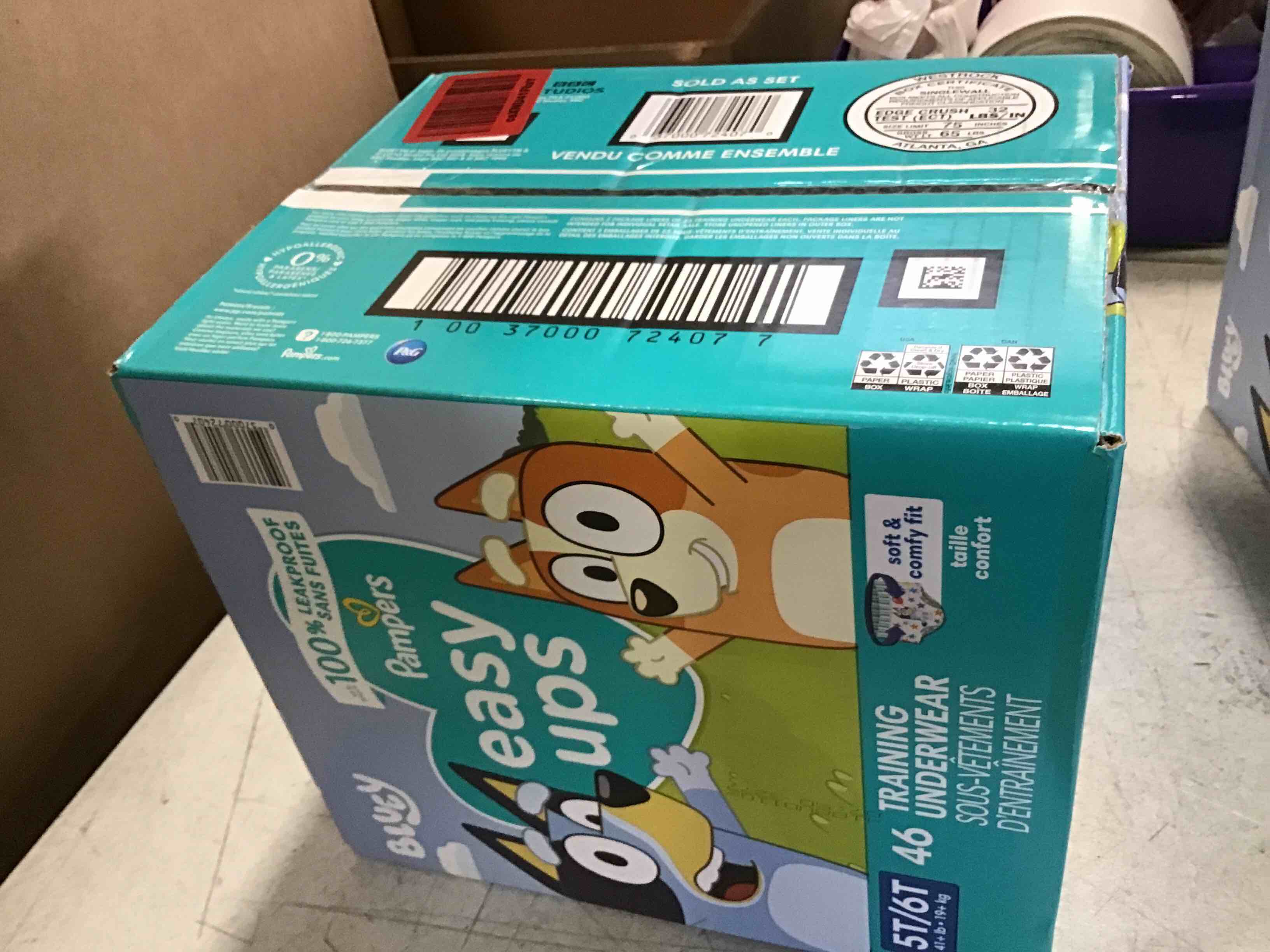 https://s3.amazonaws.com/lotting-images-prod/bidfta/PNK2050396_1739981584987.jpeg