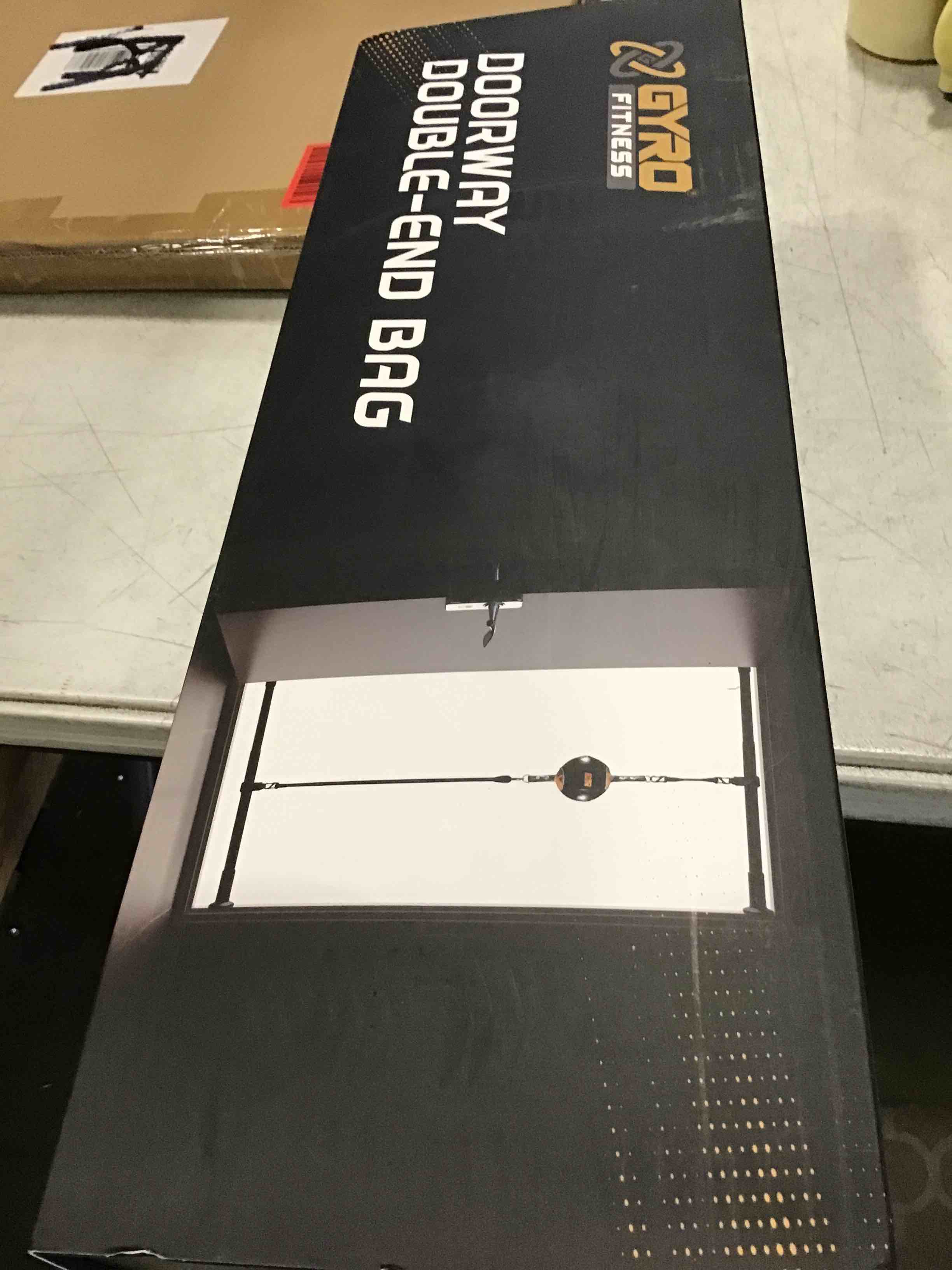 https://s3.amazonaws.com/lotting-images-prod/bidfta/PNK2050411_1739983389873.jpeg