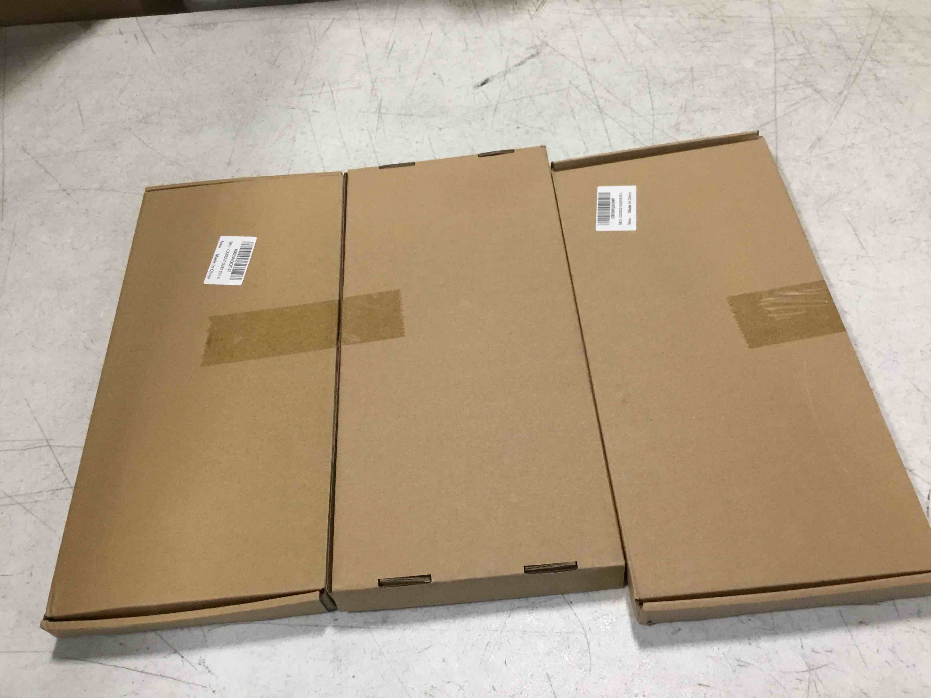 https://s3.amazonaws.com/lotting-images-prod/bidfta/PNK2050469_1740059352848.jpeg