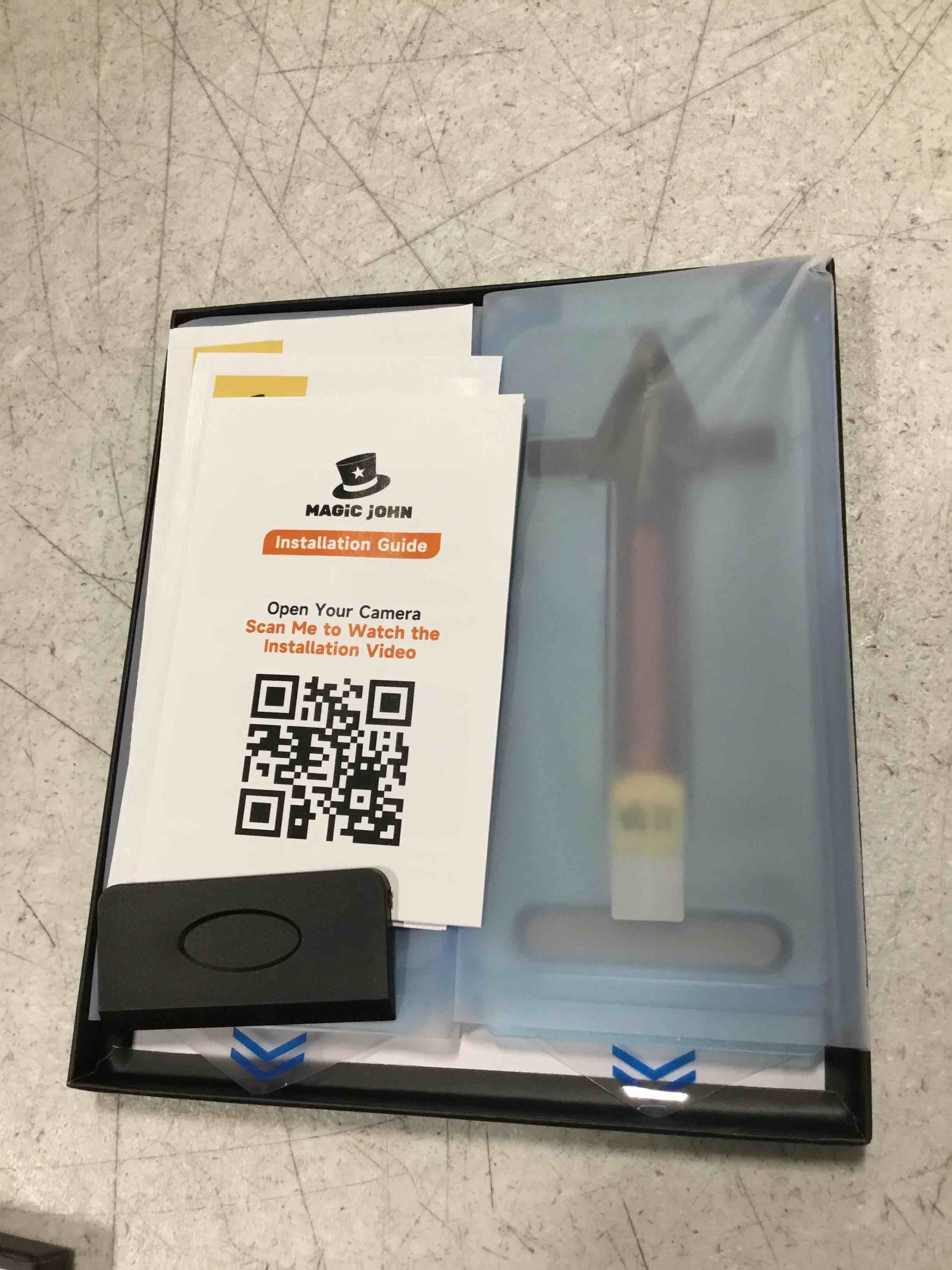 https://s3.amazonaws.com/lotting-images-prod/bidfta/PNK2051891_1741197260114.jpeg