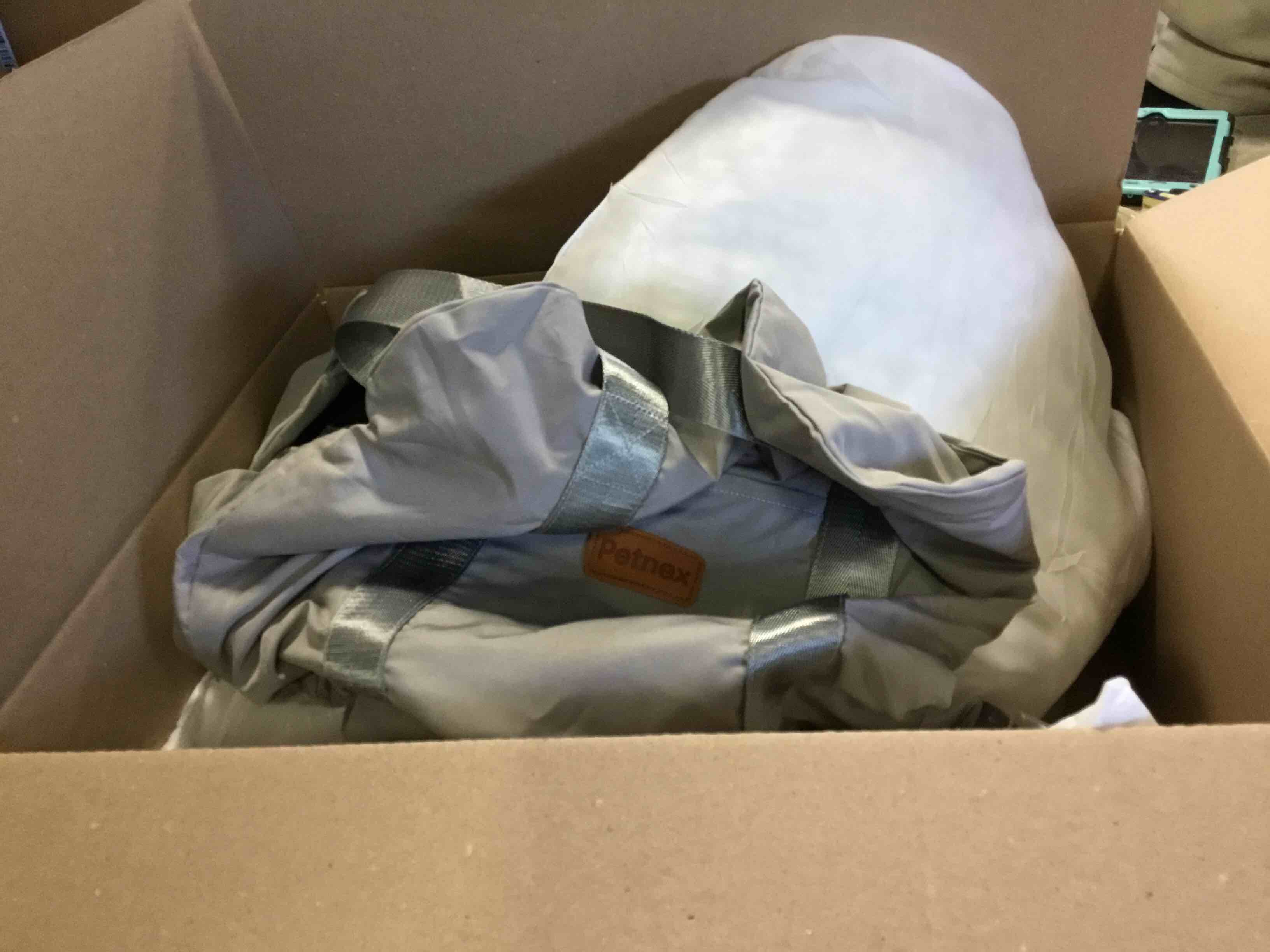https://s3.amazonaws.com/lotting-images-prod/bidfta/PNK2052489_1741632763403.jpeg