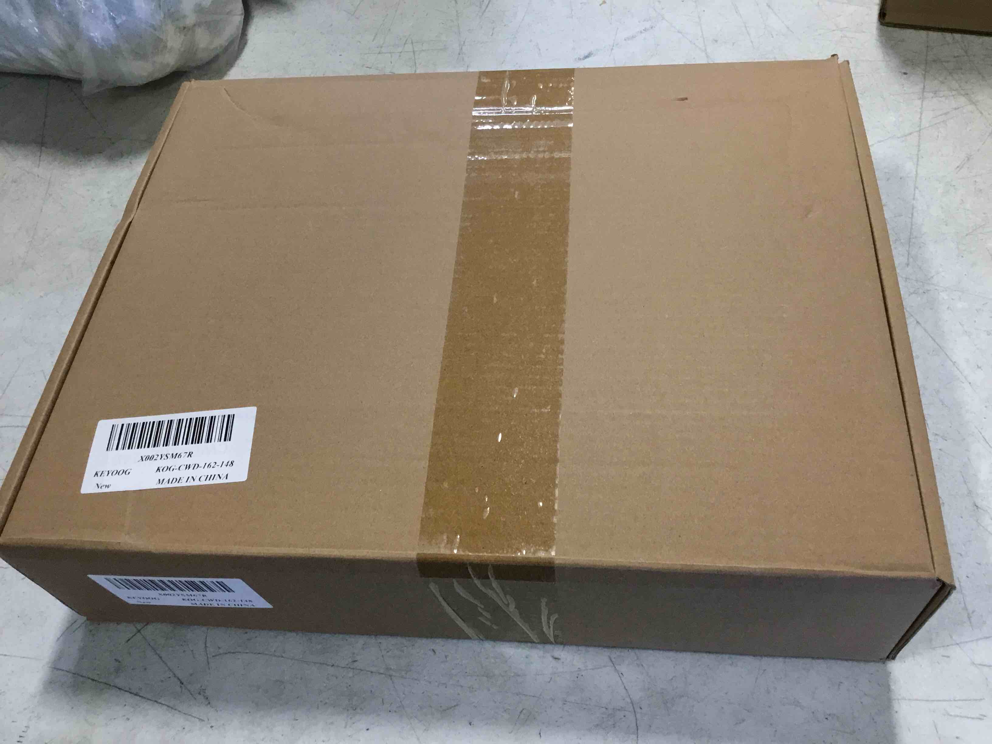 https://s3.amazonaws.com/lotting-images-prod/bidfta/PNK2052500_1741633418702.jpeg
