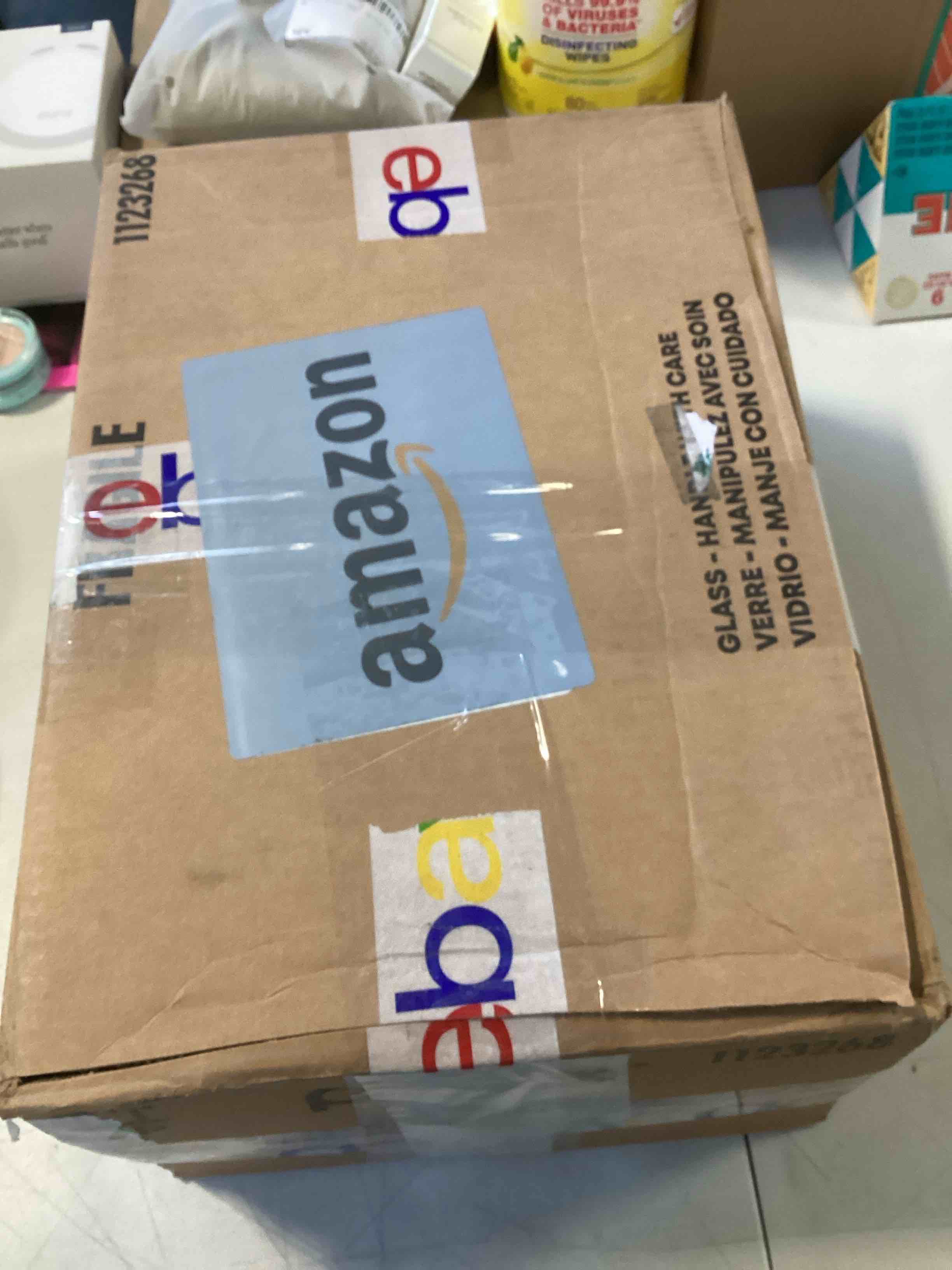 https://s3.amazonaws.com/lotting-images-prod/bidfta/PNK2053017_1739799562495.jpeg