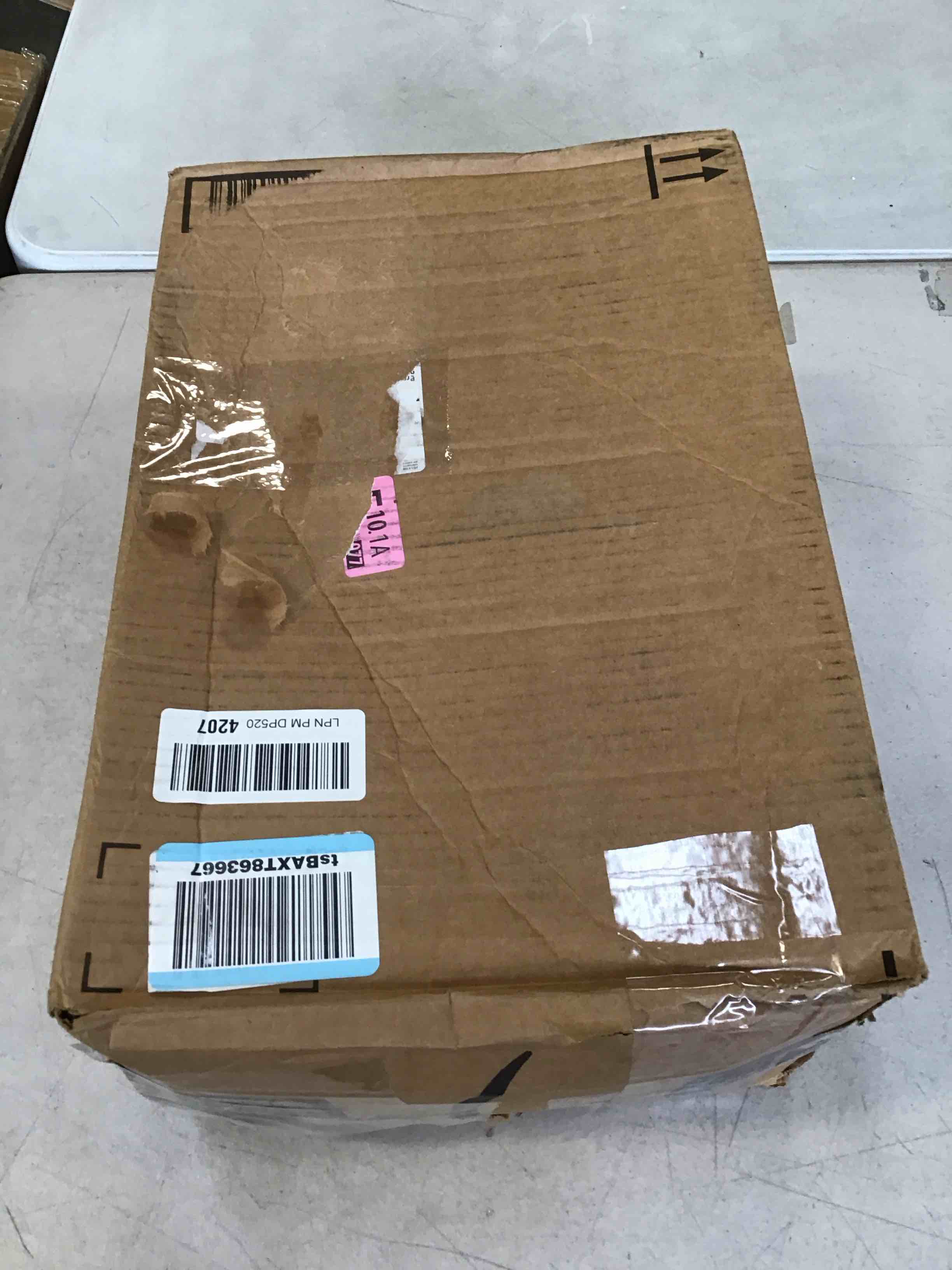 https://s3.amazonaws.com/lotting-images-prod/bidfta/PNK2054497_1740682574318.jpeg