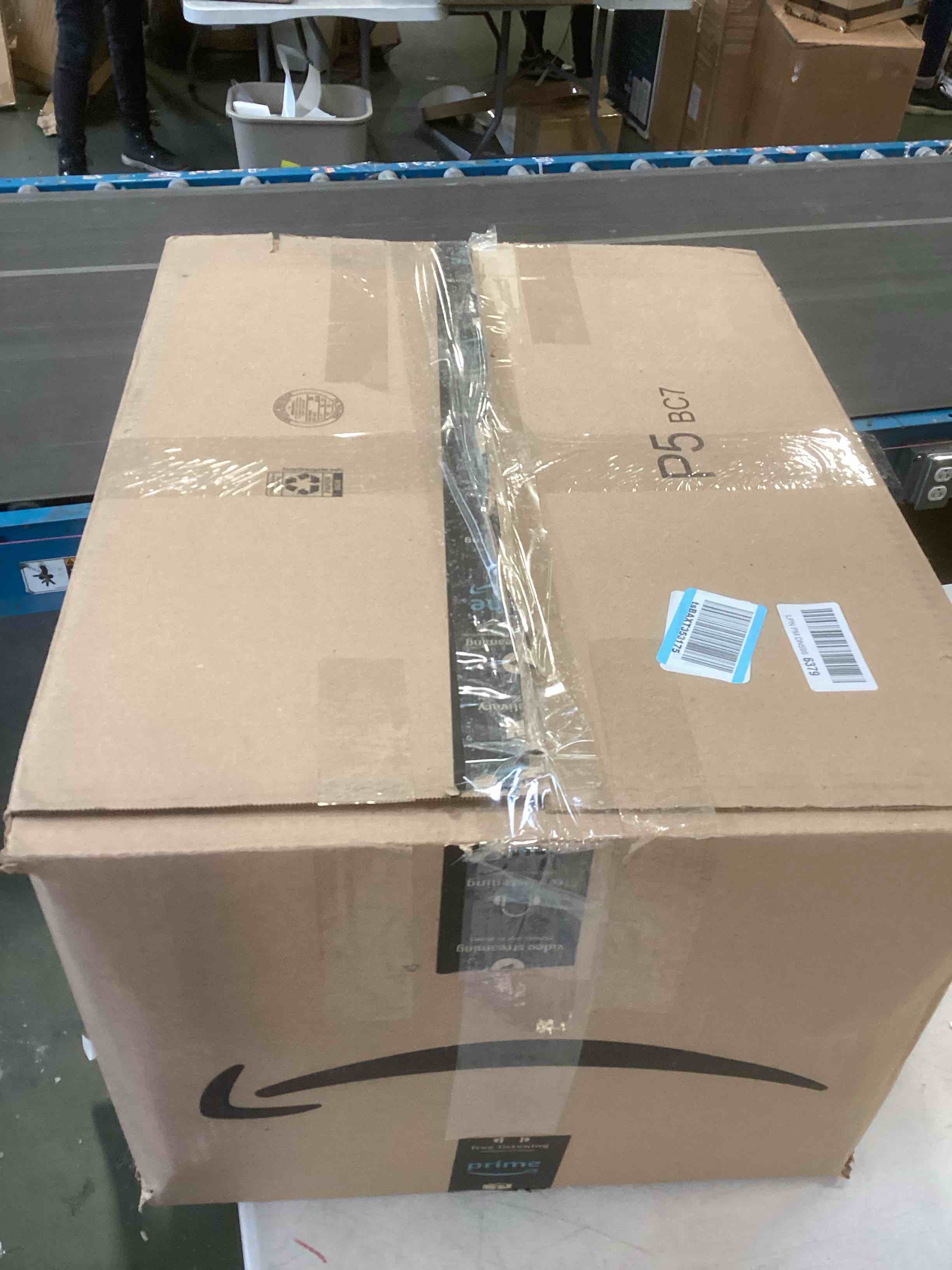 https://s3.amazonaws.com/lotting-images-prod/bidfta/PNK2055162_1741190933514.jpeg