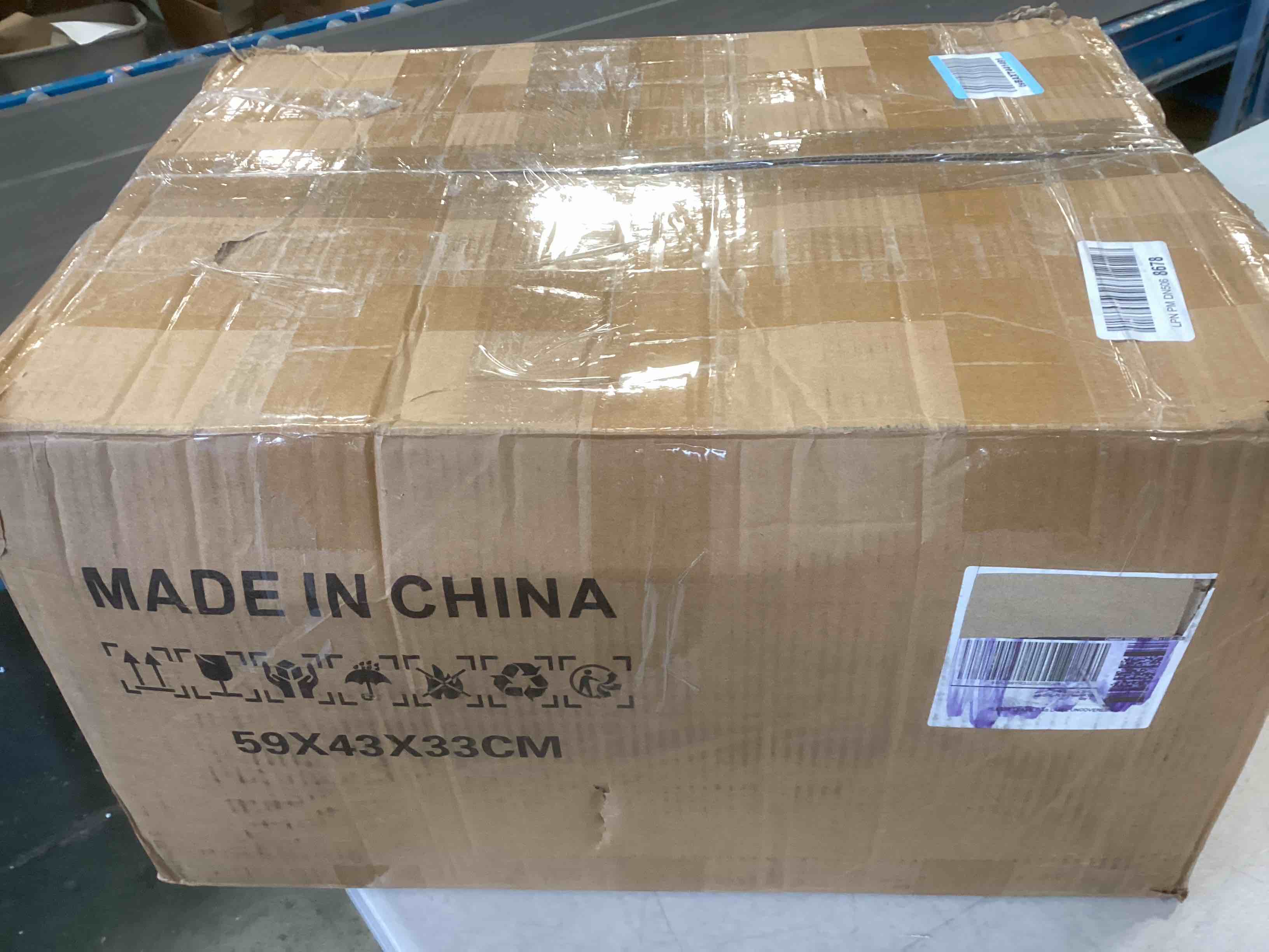 https://s3.amazonaws.com/lotting-images-prod/bidfta/PNK2055226_1741200446005.jpeg