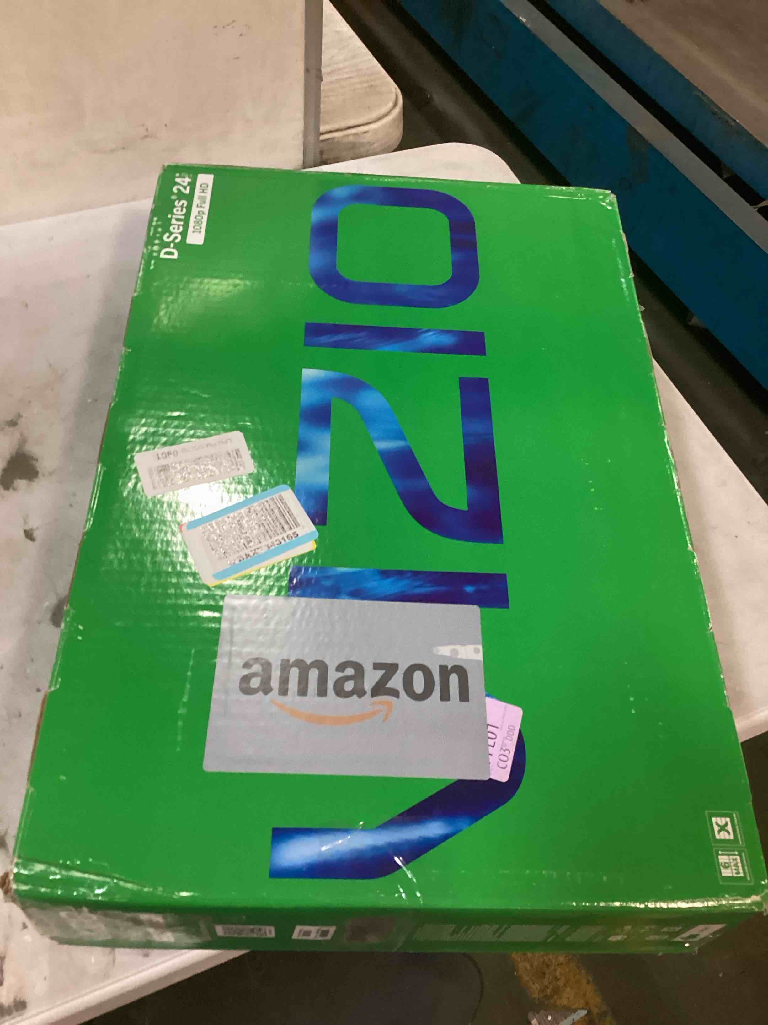 https://s3.amazonaws.com/lotting-images-prod/bidfta/PNK2056314_1738342996939.jpeg