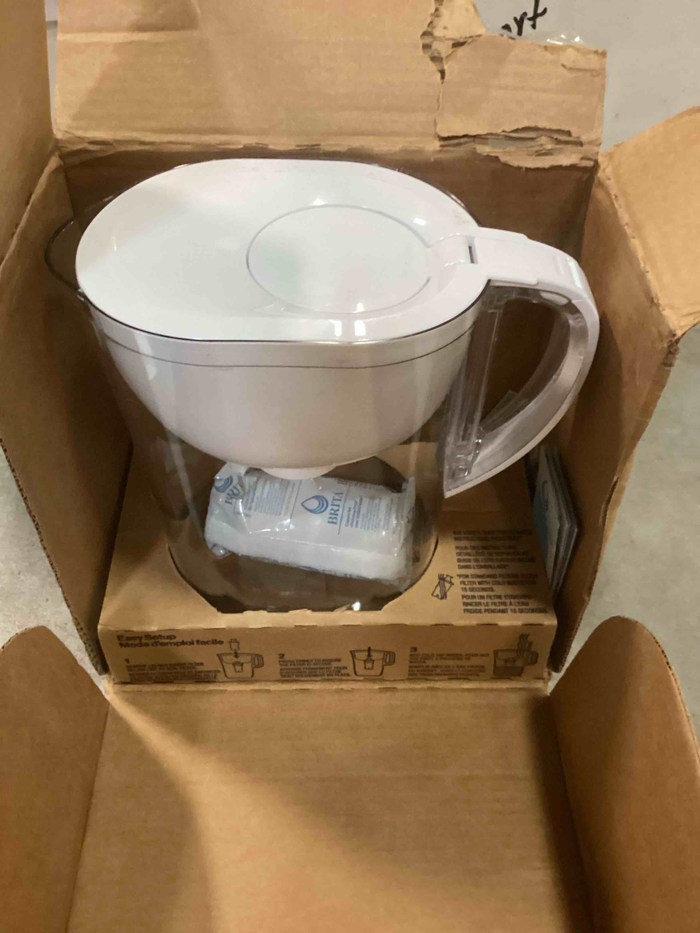 Condition photo showing Good Condition for Brita Everyday Water Filter Pitcher, BPA-Free Water Pitcher, Replaces 1,800 Plastic Water Bottles a Year, Lasts Two Months or 40 Gallons, Includes 1 Filter, Kitchen Accessories, Large - 10-Cup