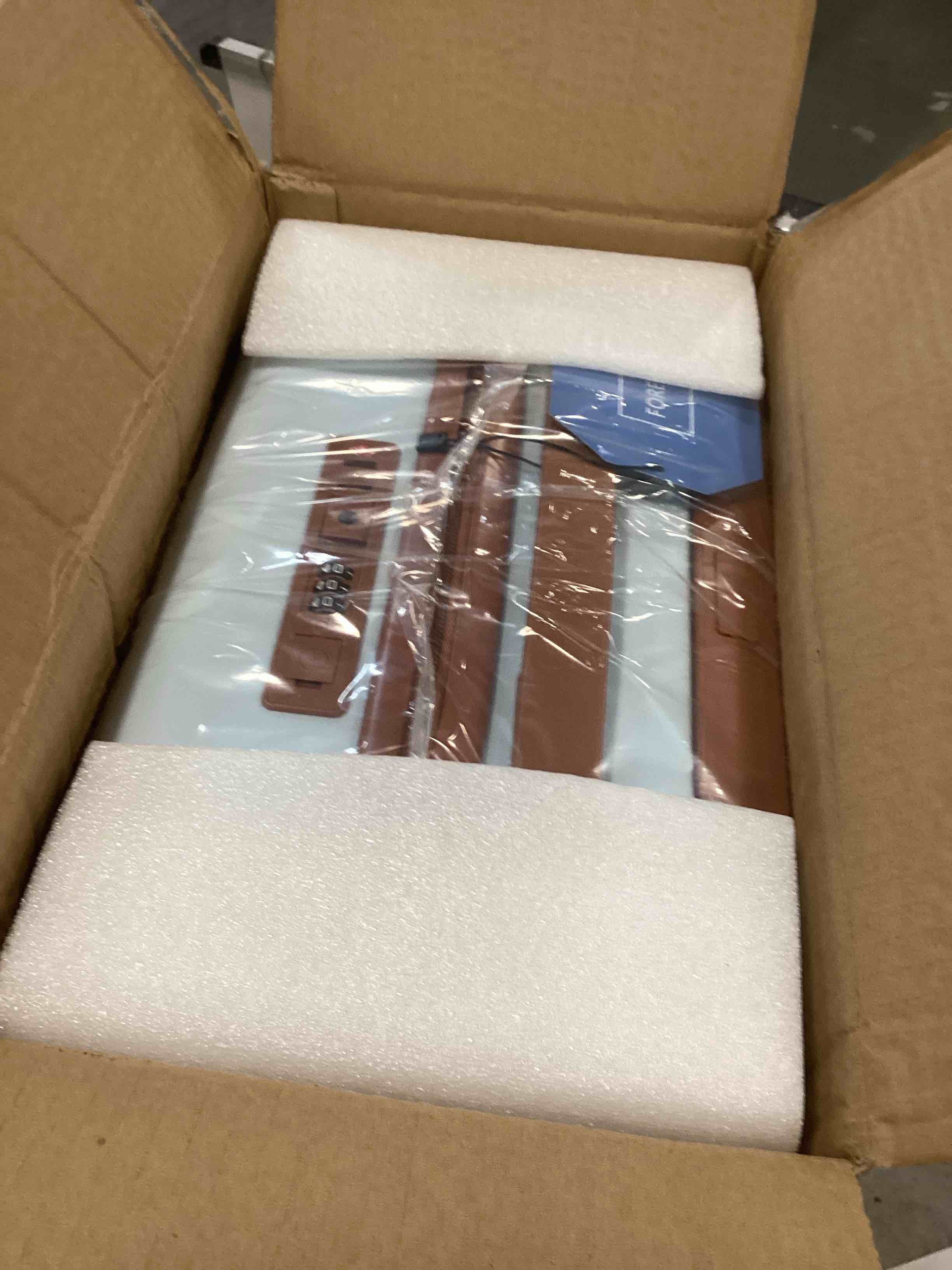 https://s3.amazonaws.com/lotting-images-prod/bidfta/PNK2059099_1737461088913.jpeg