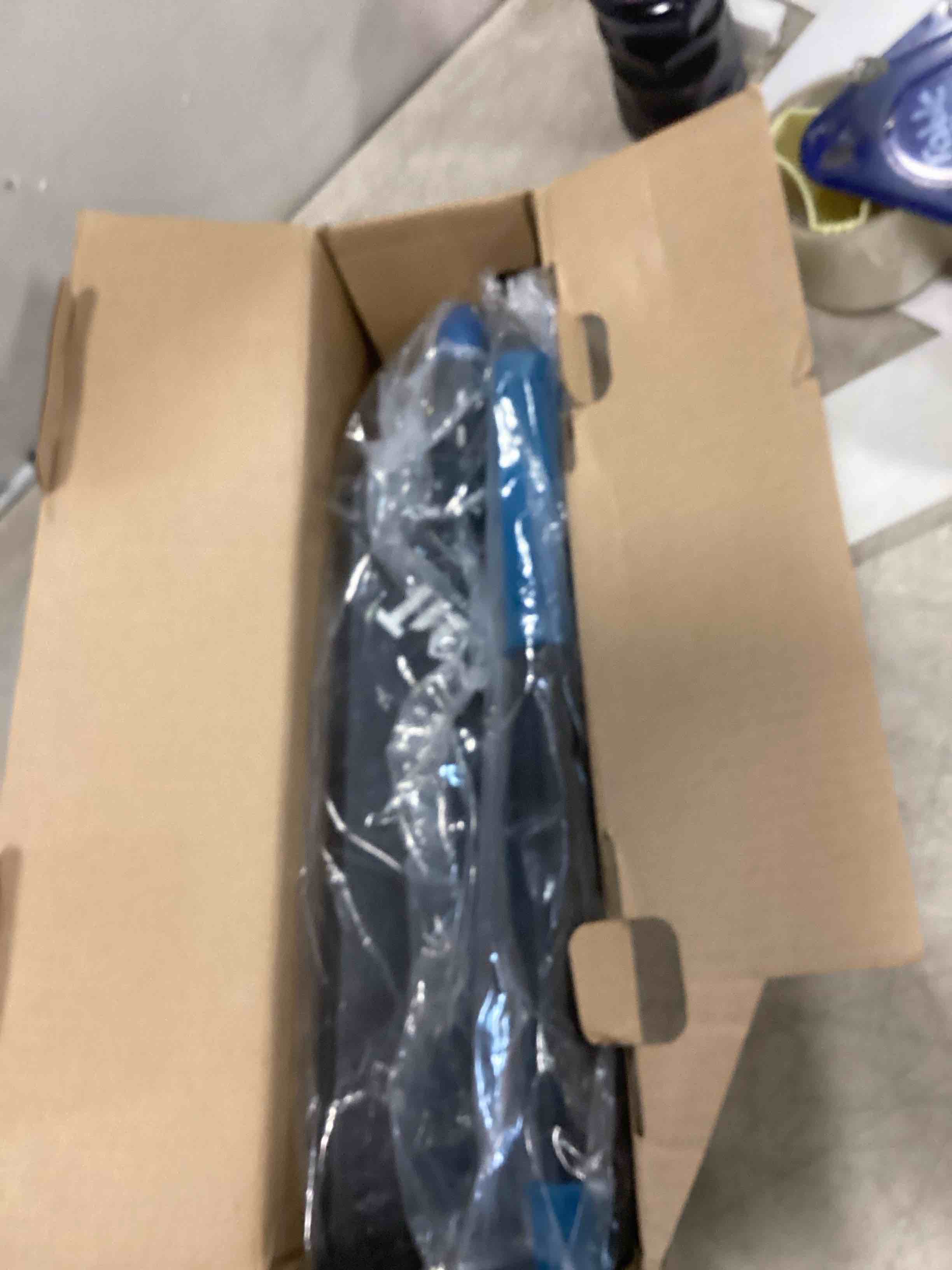 https://s3.amazonaws.com/lotting-images-prod/bidfta/PNK2059309_1737479367250.jpeg