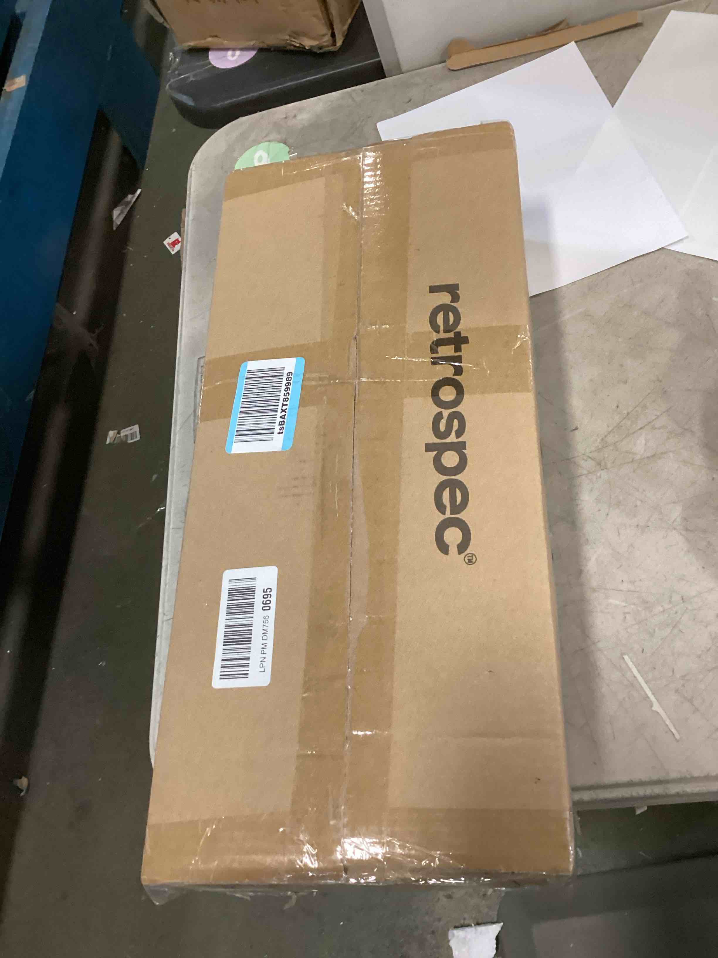 https://s3.amazonaws.com/lotting-images-prod/bidfta/PNK2059336_1737484318193.jpeg