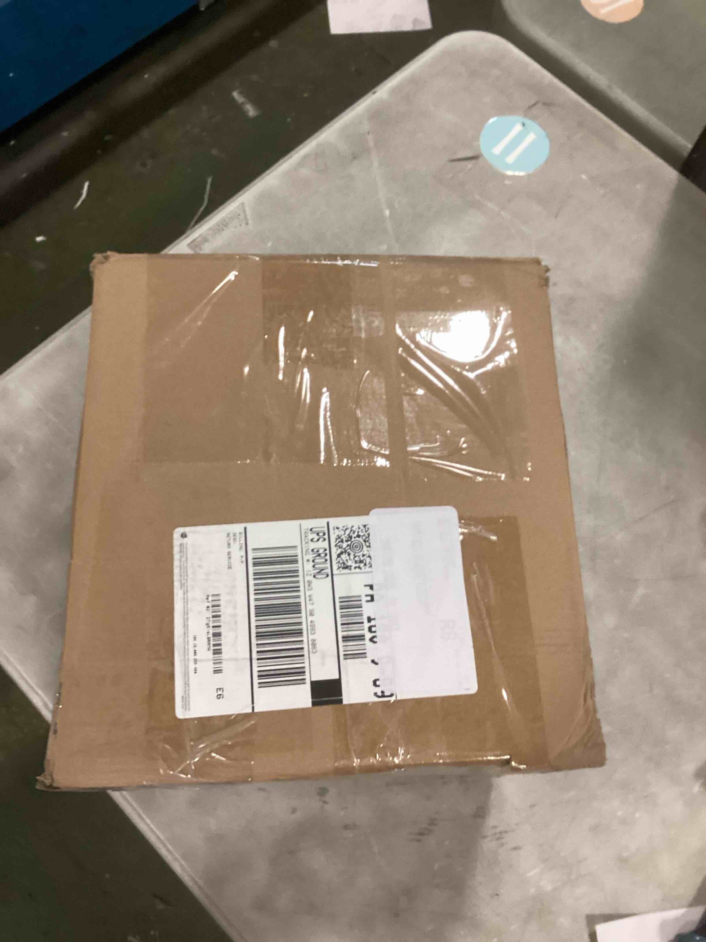 https://s3.amazonaws.com/lotting-images-prod/bidfta/PNK2059871_1737649006572.jpeg