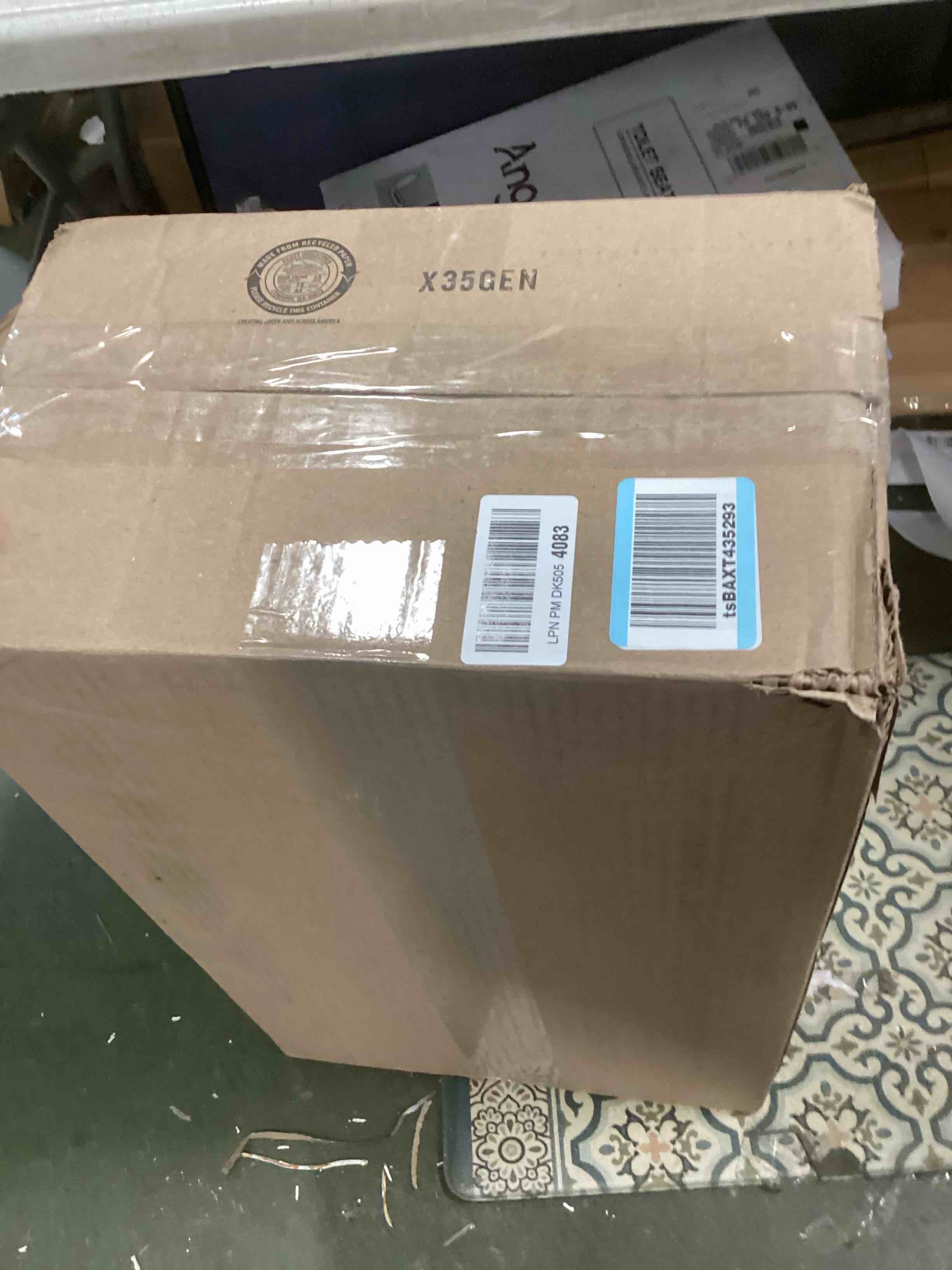 https://s3.amazonaws.com/lotting-images-prod/bidfta/PNK2059910_1737652192480.jpeg