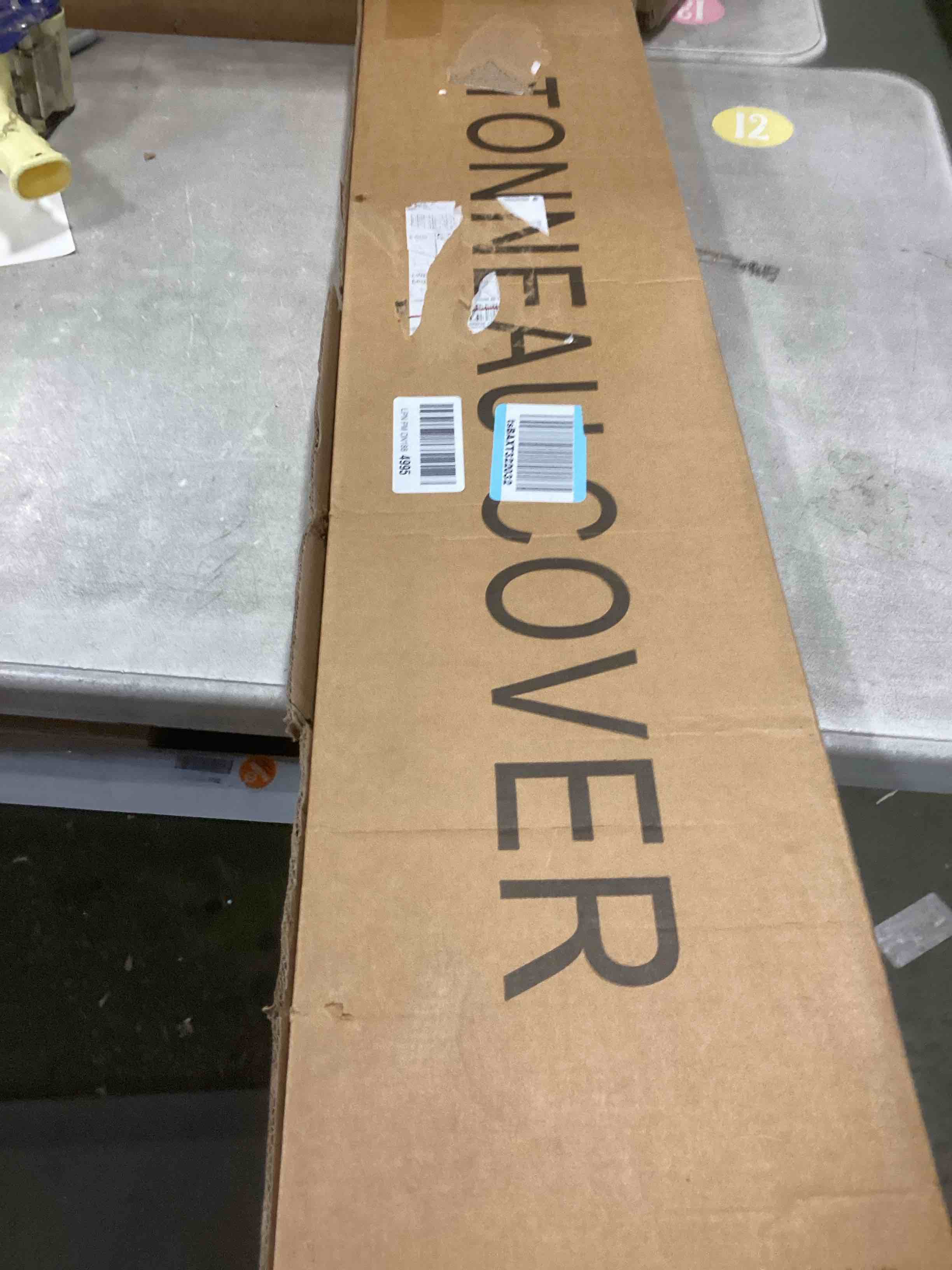https://s3.amazonaws.com/lotting-images-prod/bidfta/PNK2060322_1737746121612.jpeg