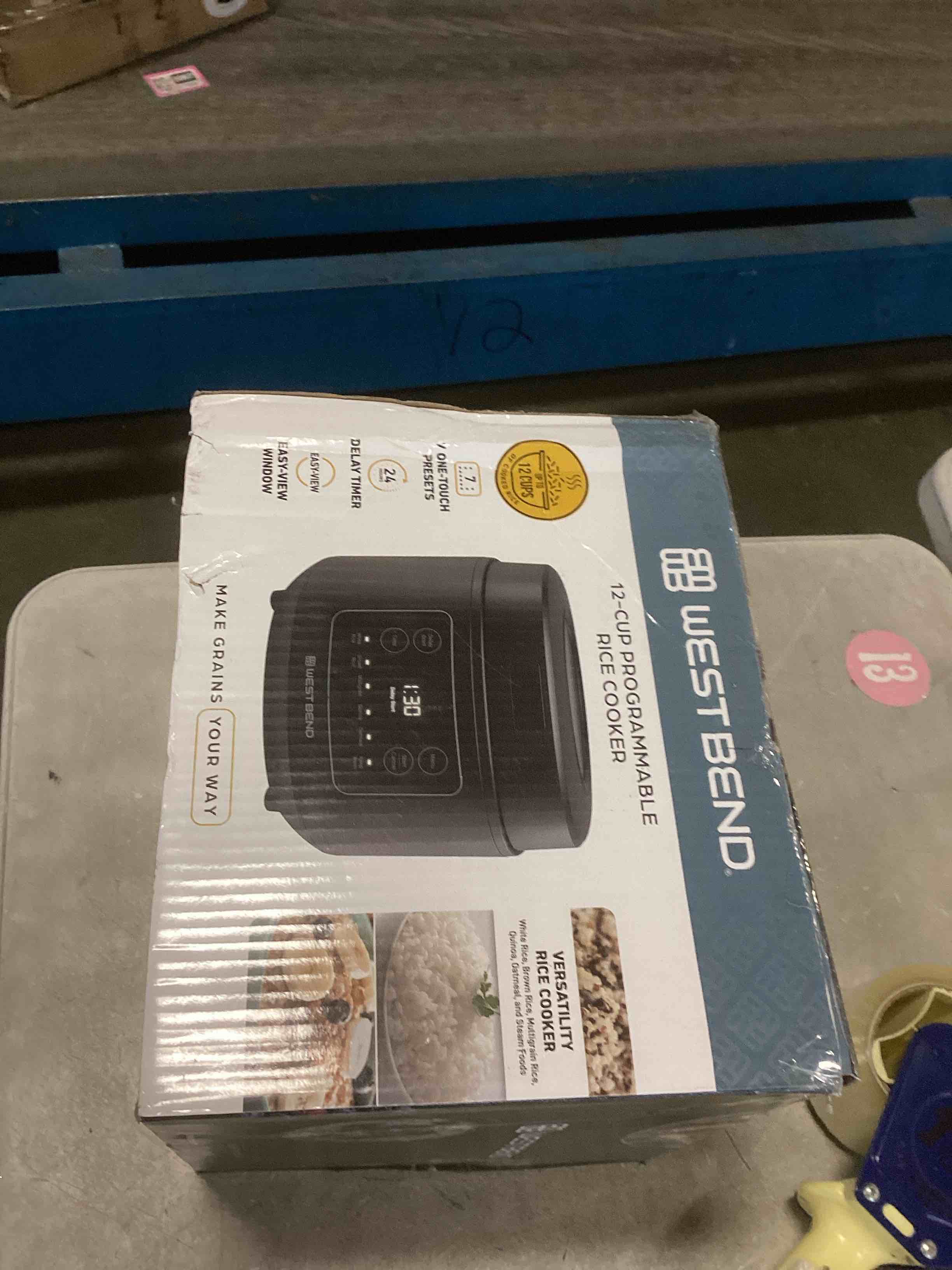 https://s3.amazonaws.com/lotting-images-prod/bidfta/PNK2060414_1737987872771.jpeg