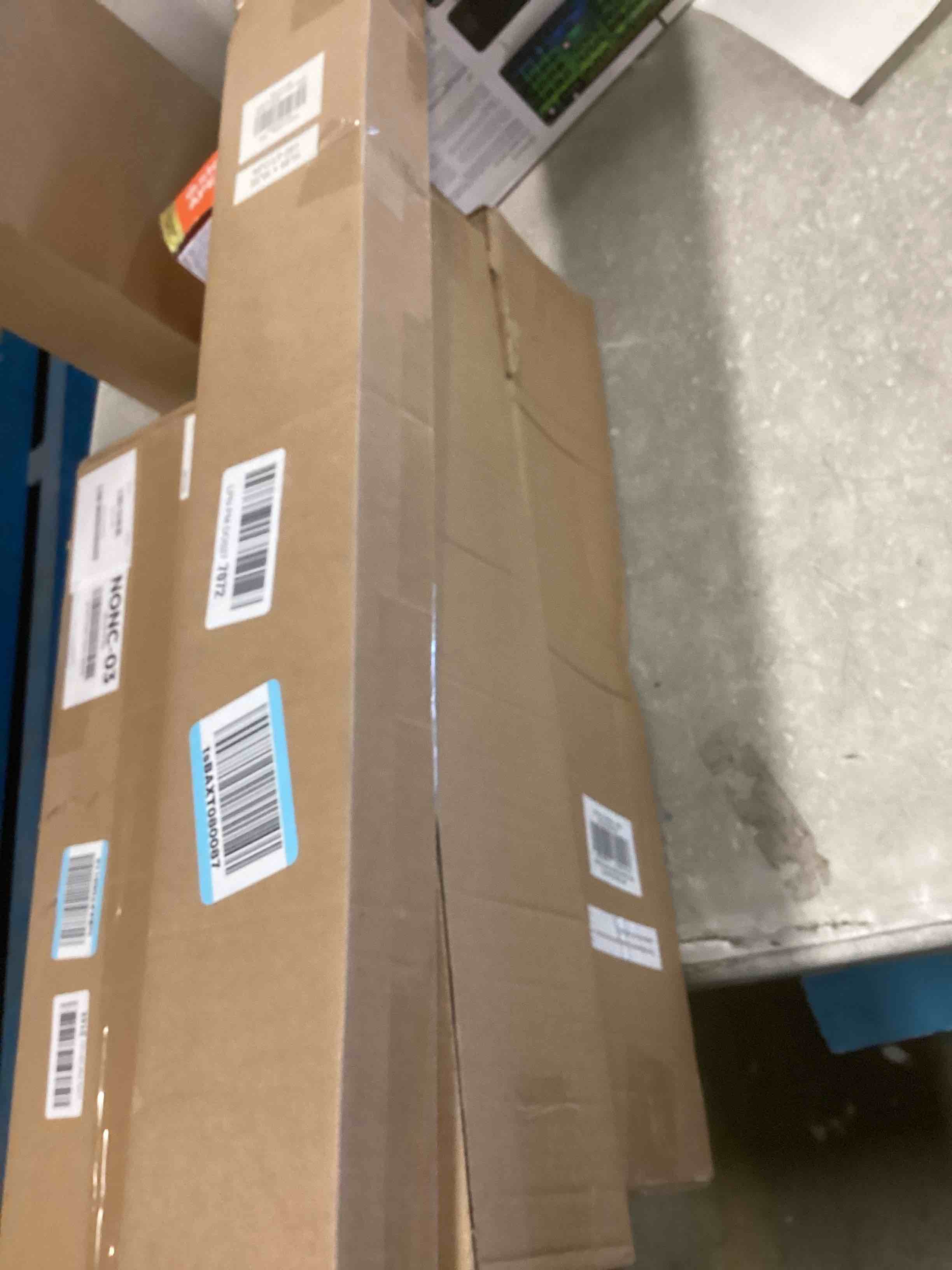 https://s3.amazonaws.com/lotting-images-prod/bidfta/PNK2060579_1738009090273.jpeg