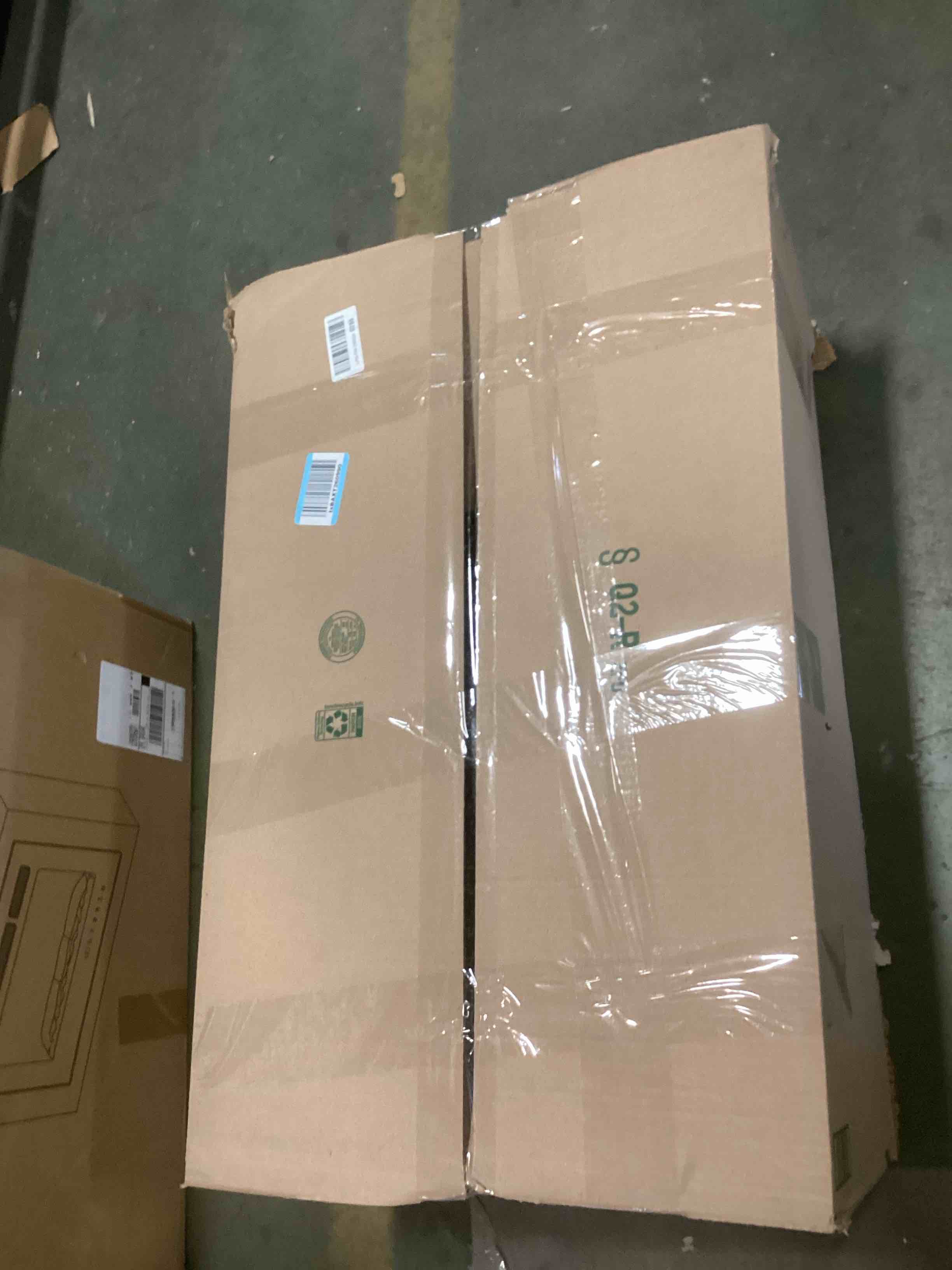 https://s3.amazonaws.com/lotting-images-prod/bidfta/PNK2060739_1738078242207.jpeg