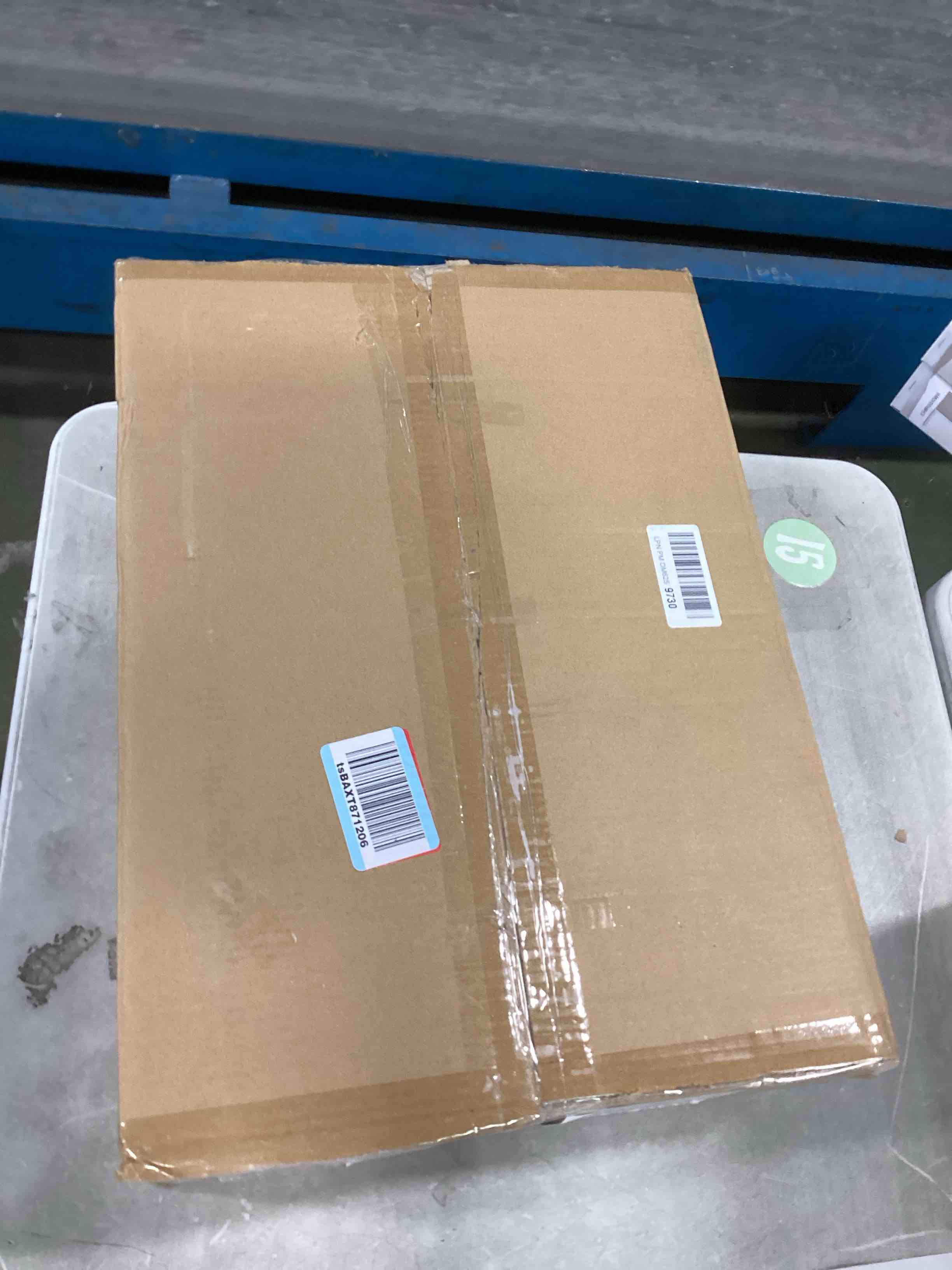 https://s3.amazonaws.com/lotting-images-prod/bidfta/PNK2061079_1738174643124.jpeg