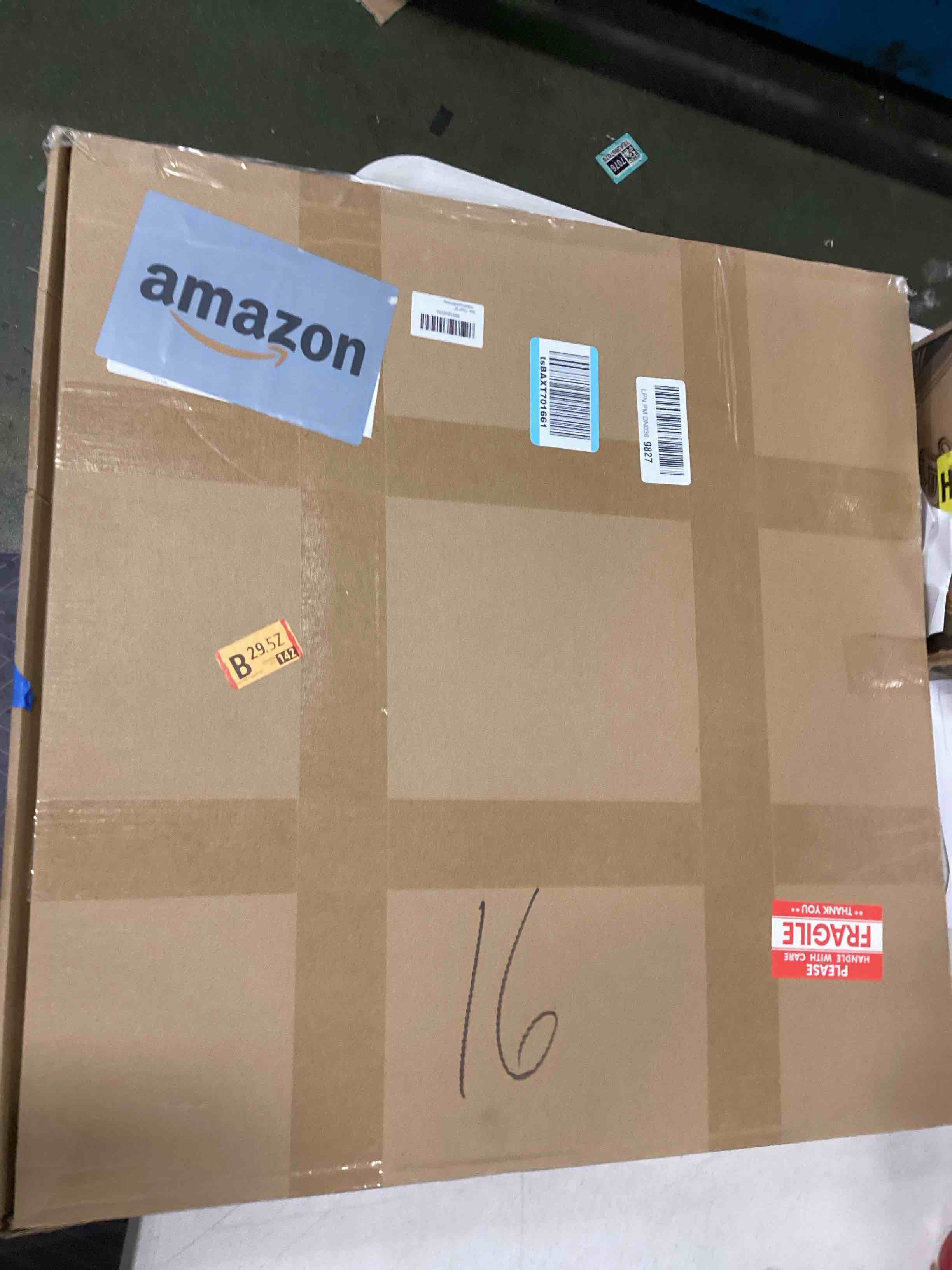 https://s3.amazonaws.com/lotting-images-prod/bidfta/PNK2061461_1738348911595.jpeg