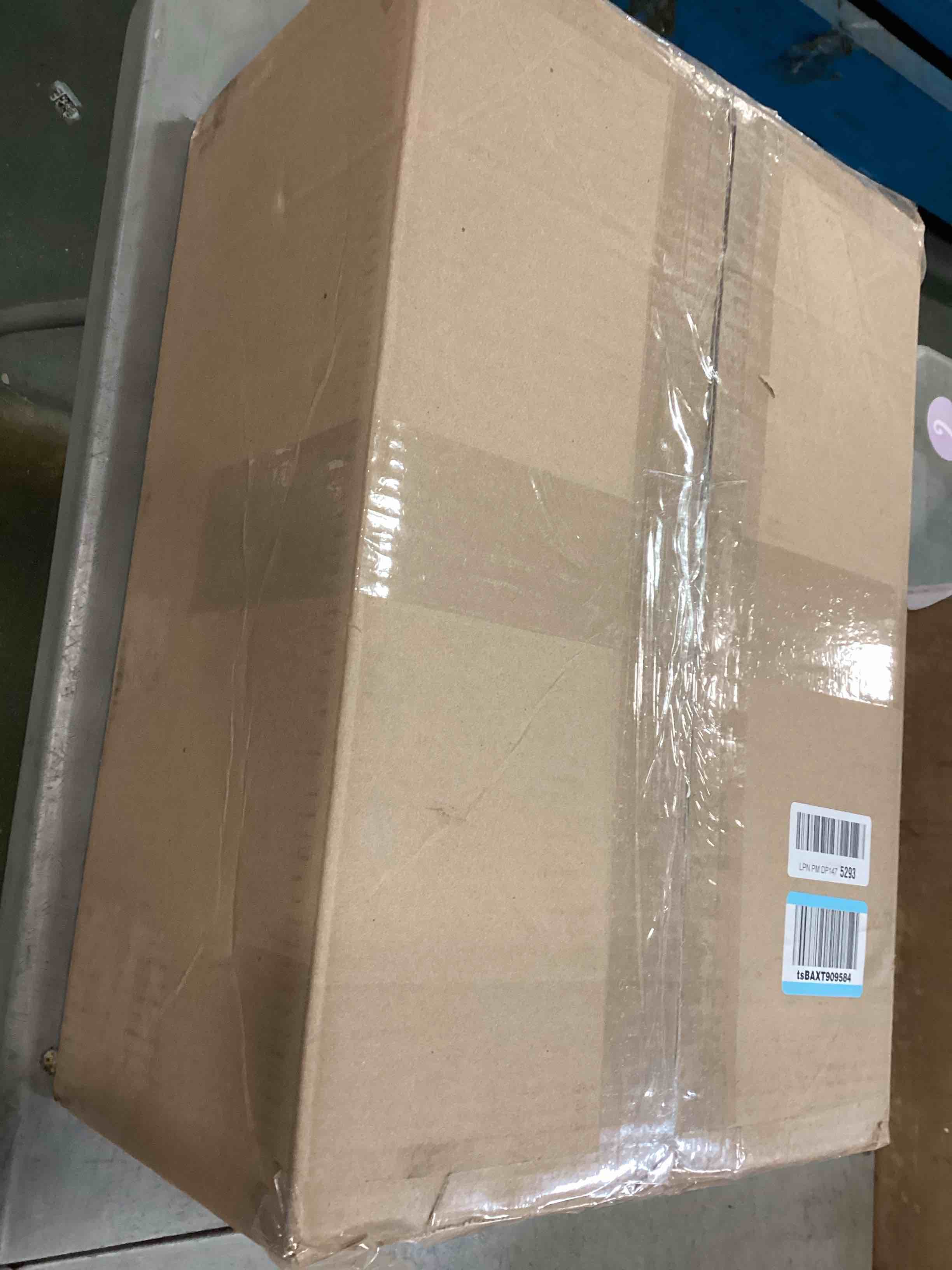 https://s3.amazonaws.com/lotting-images-prod/bidfta/PNK2063523_1737980089262.jpeg