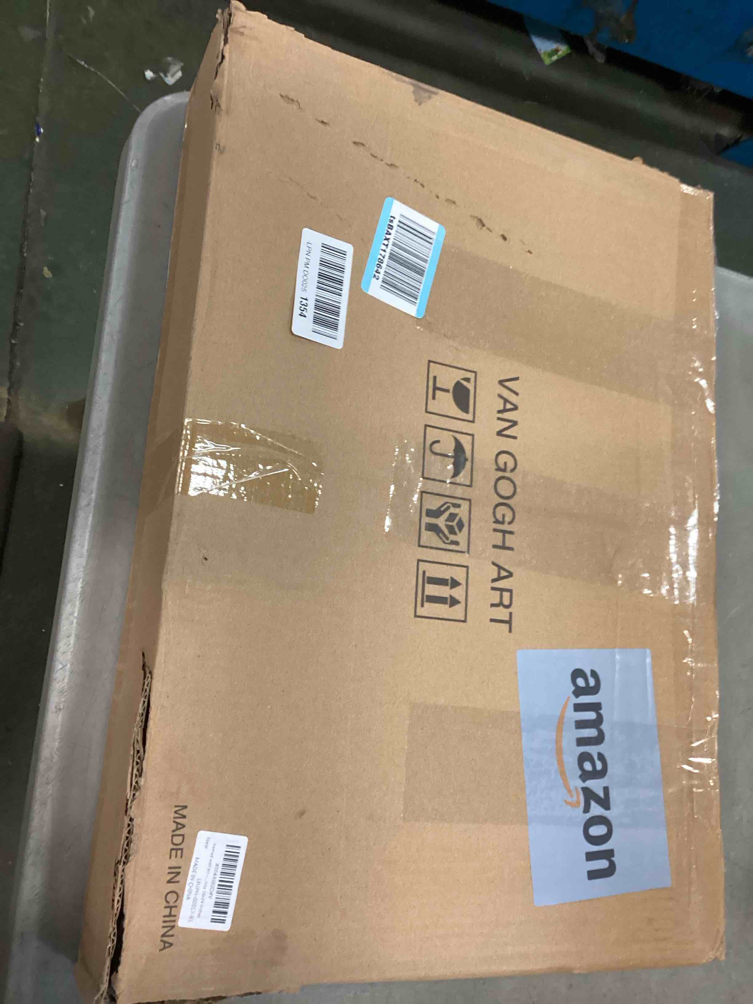 https://s3.amazonaws.com/lotting-images-prod/bidfta/PNK2063595_1737987932166.jpeg