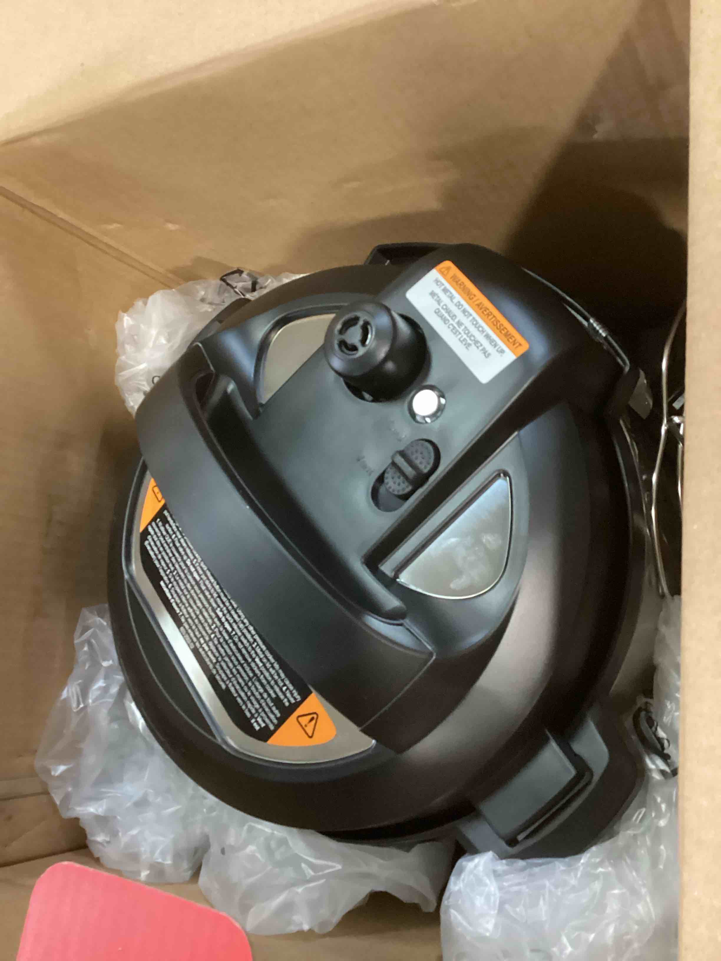 https://s3.amazonaws.com/lotting-images-prod/bidfta/PNK2063701_1738002464836.jpeg