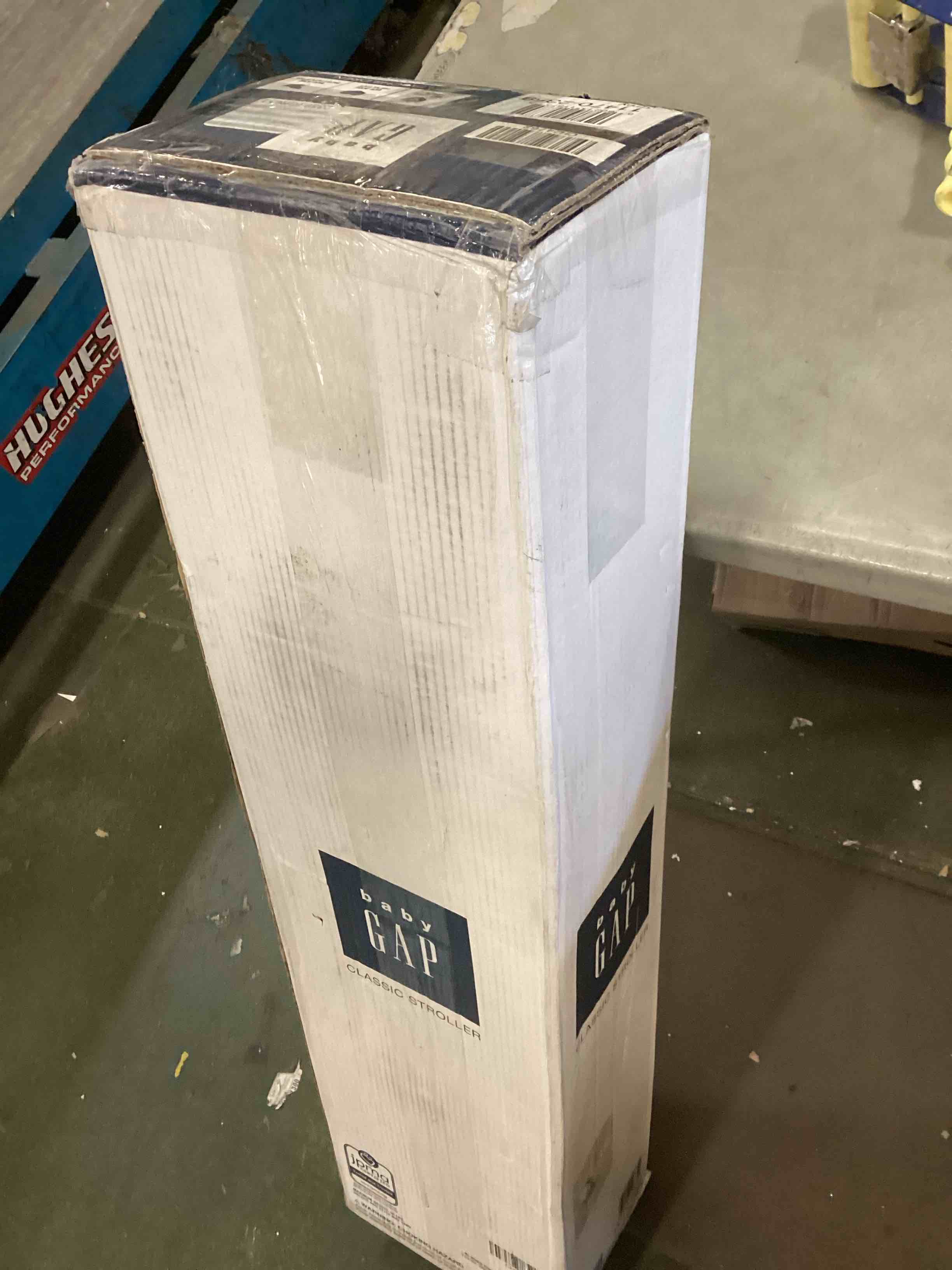 https://s3.amazonaws.com/lotting-images-prod/bidfta/PNK2063719_1738003707679.jpeg