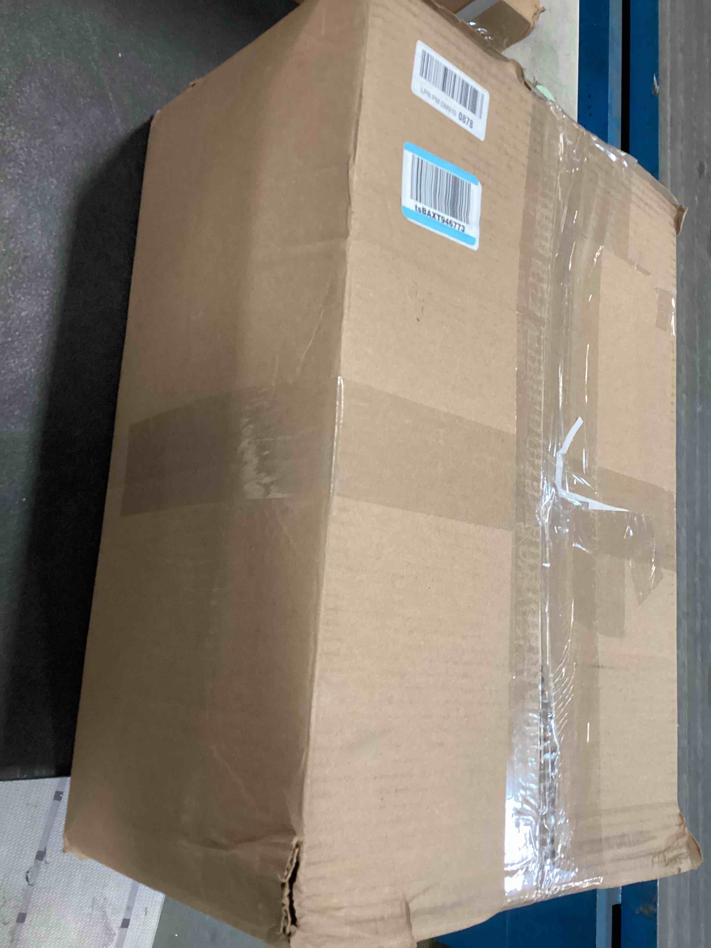 https://s3.amazonaws.com/lotting-images-prod/bidfta/PNK2064941_1738609460117.jpeg