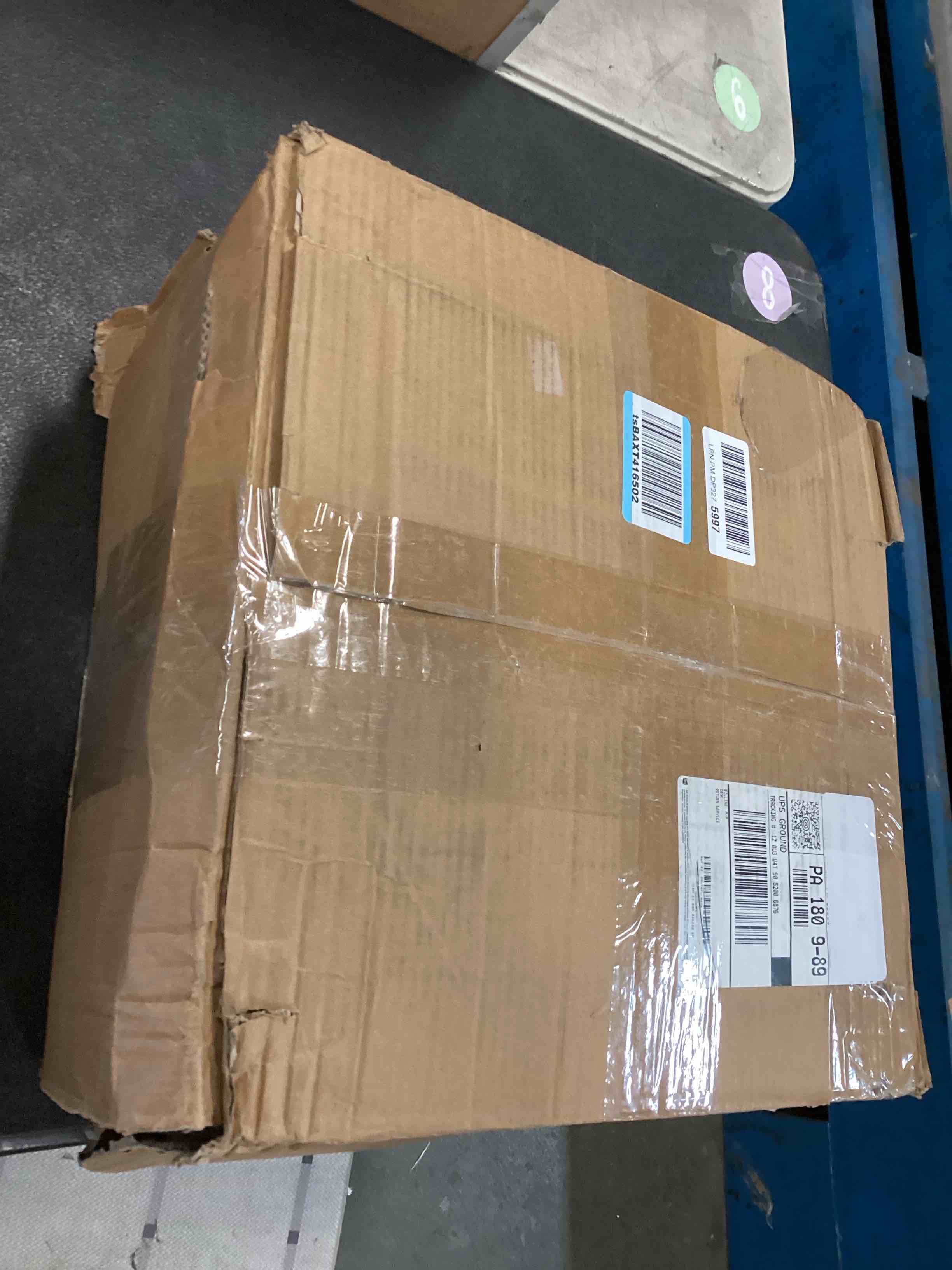 https://s3.amazonaws.com/lotting-images-prod/bidfta/PNK2064951_1738610260701.jpeg