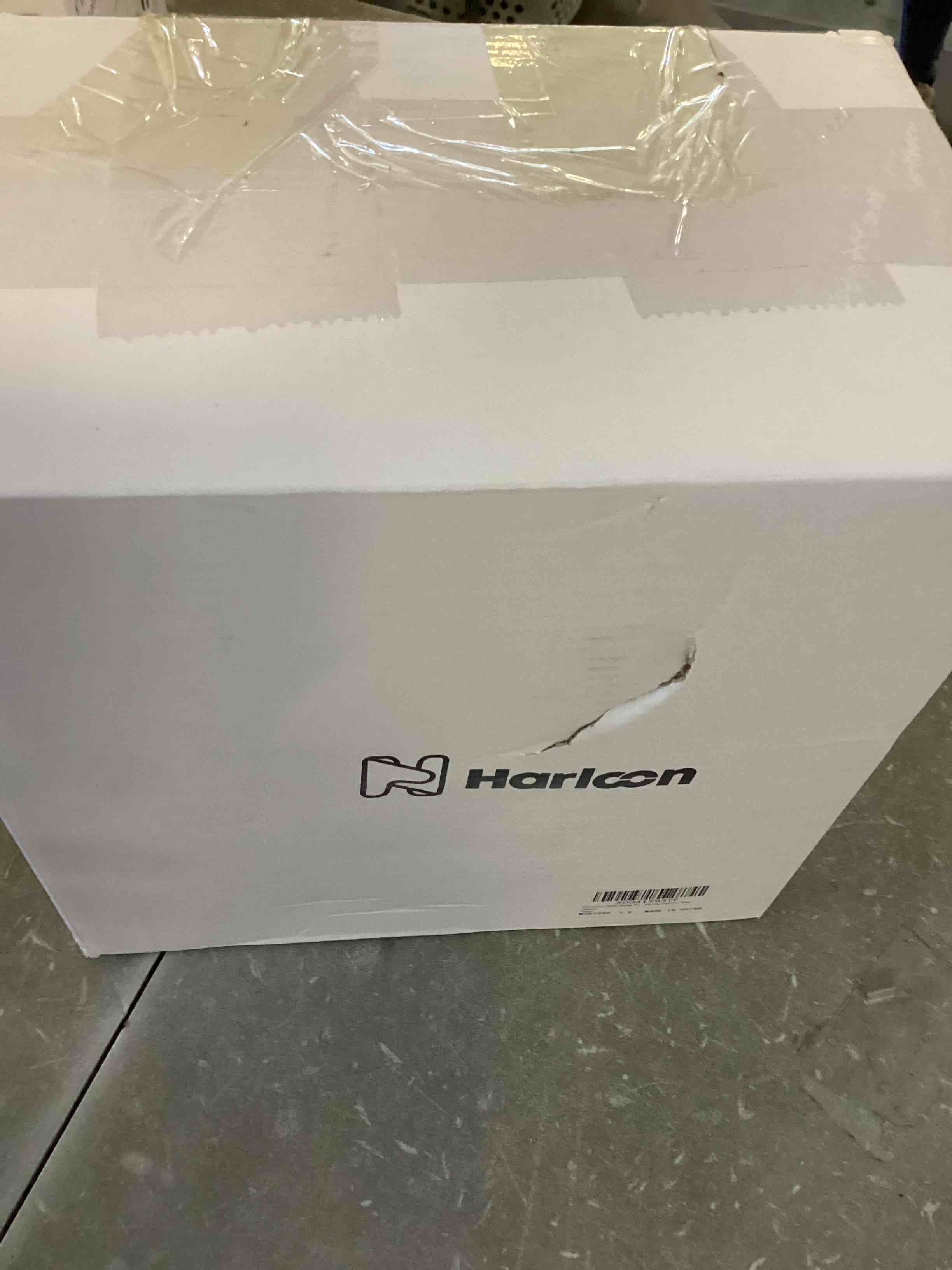 https://s3.amazonaws.com/lotting-images-prod/bidfta/PNK2065662_1737137660173.jpeg