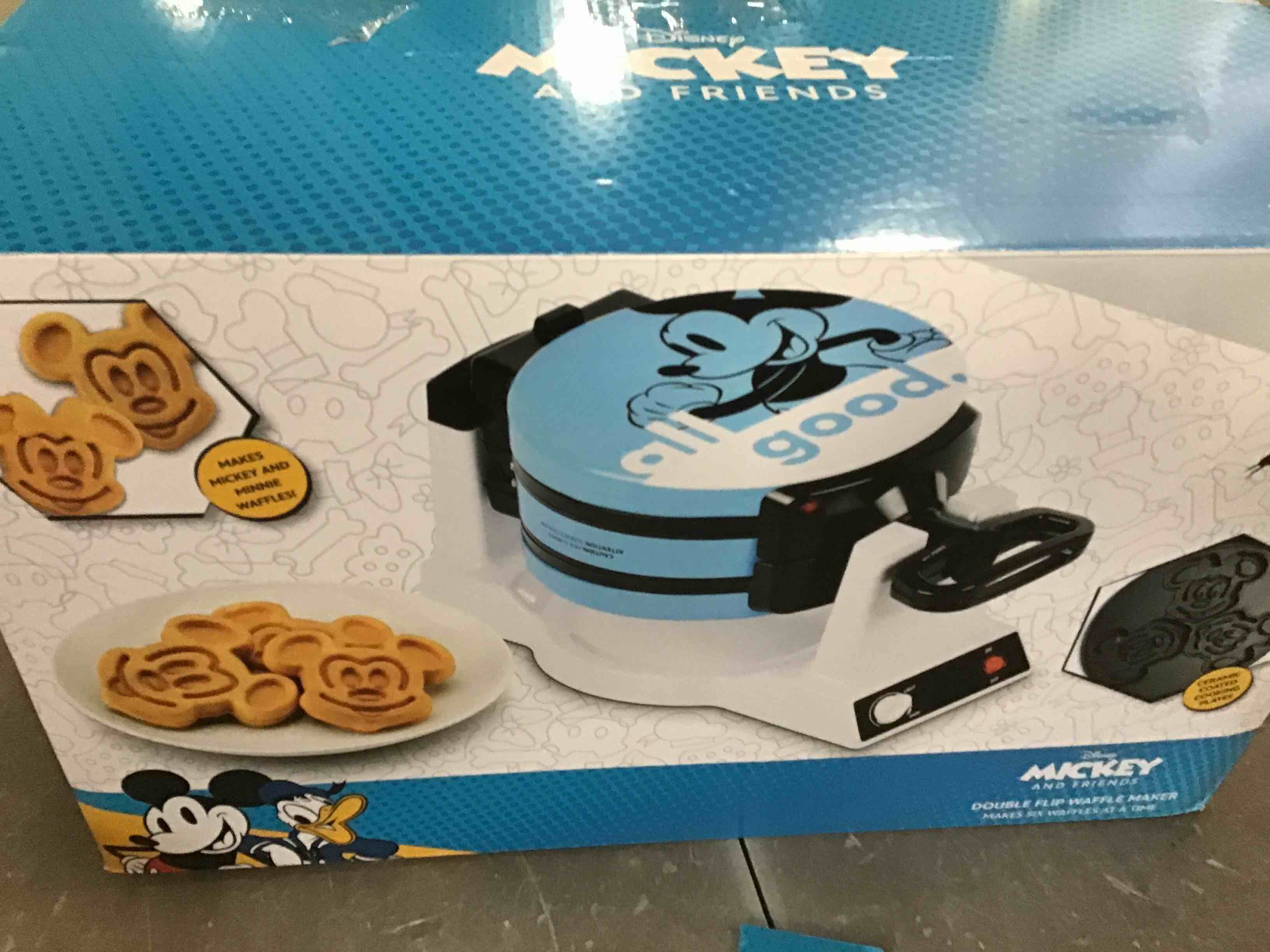 https://s3.amazonaws.com/lotting-images-prod/bidfta/PNK2065962_1737475860220.jpeg