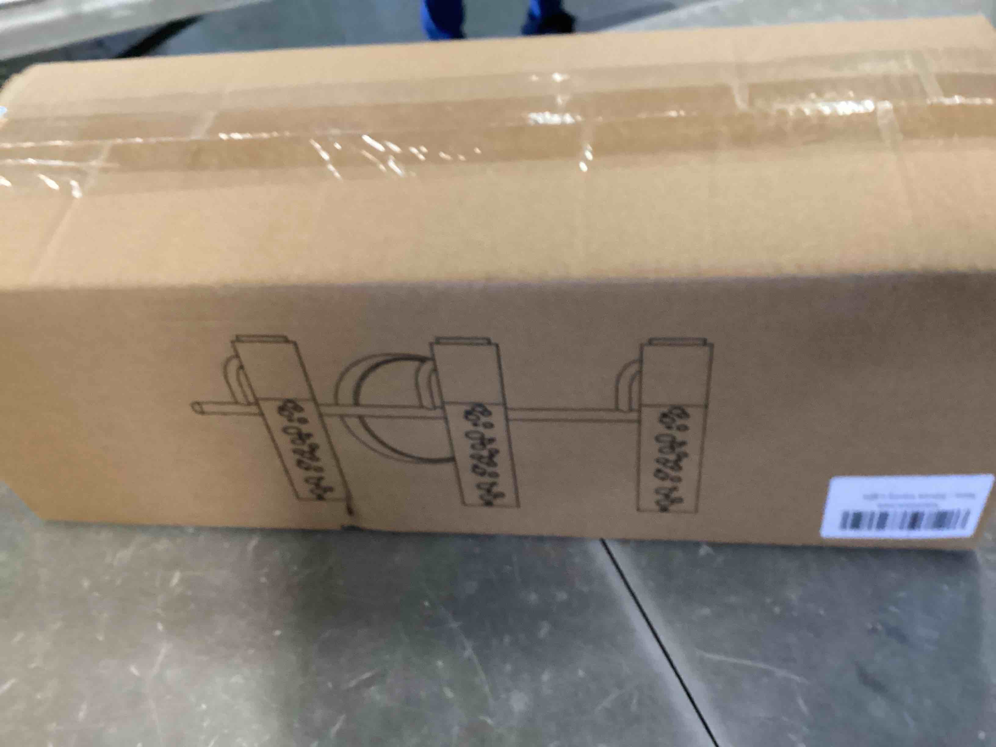 https://s3.amazonaws.com/lotting-images-prod/bidfta/PNK2067079_1738098037403.jpeg